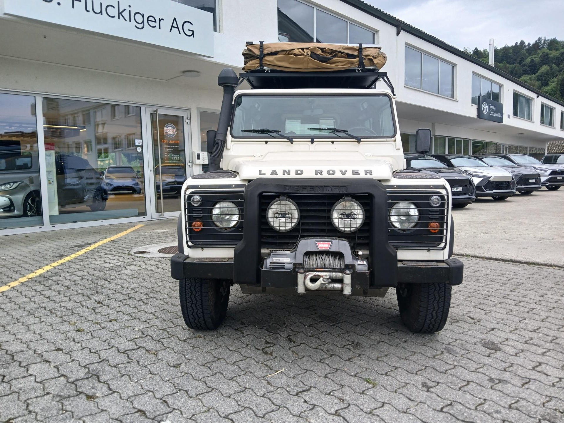 LAND ROVER Defender 90 2.4 Tdi SW-image-7