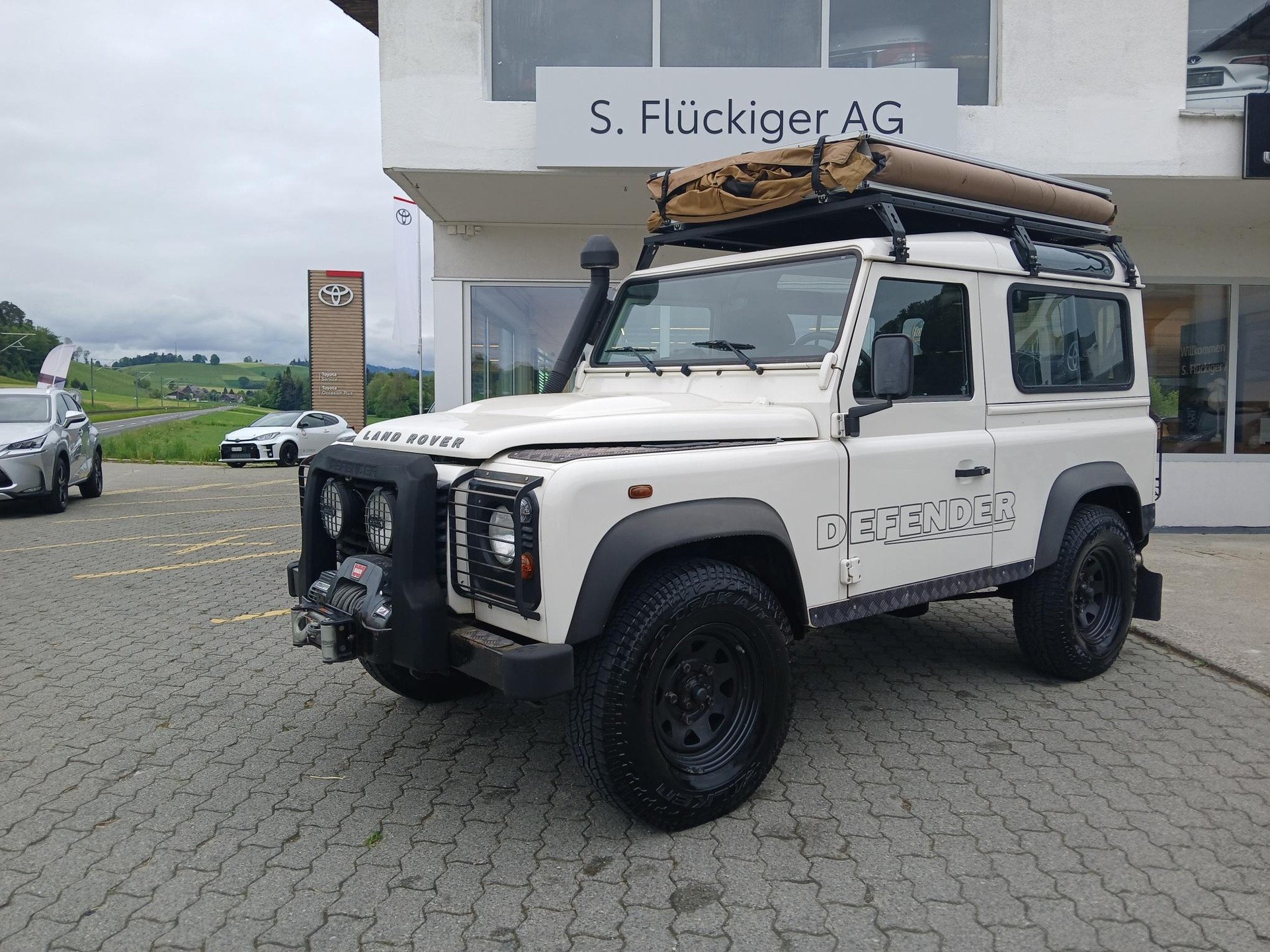 LAND ROVER Defender 90 2.4 Tdi SW