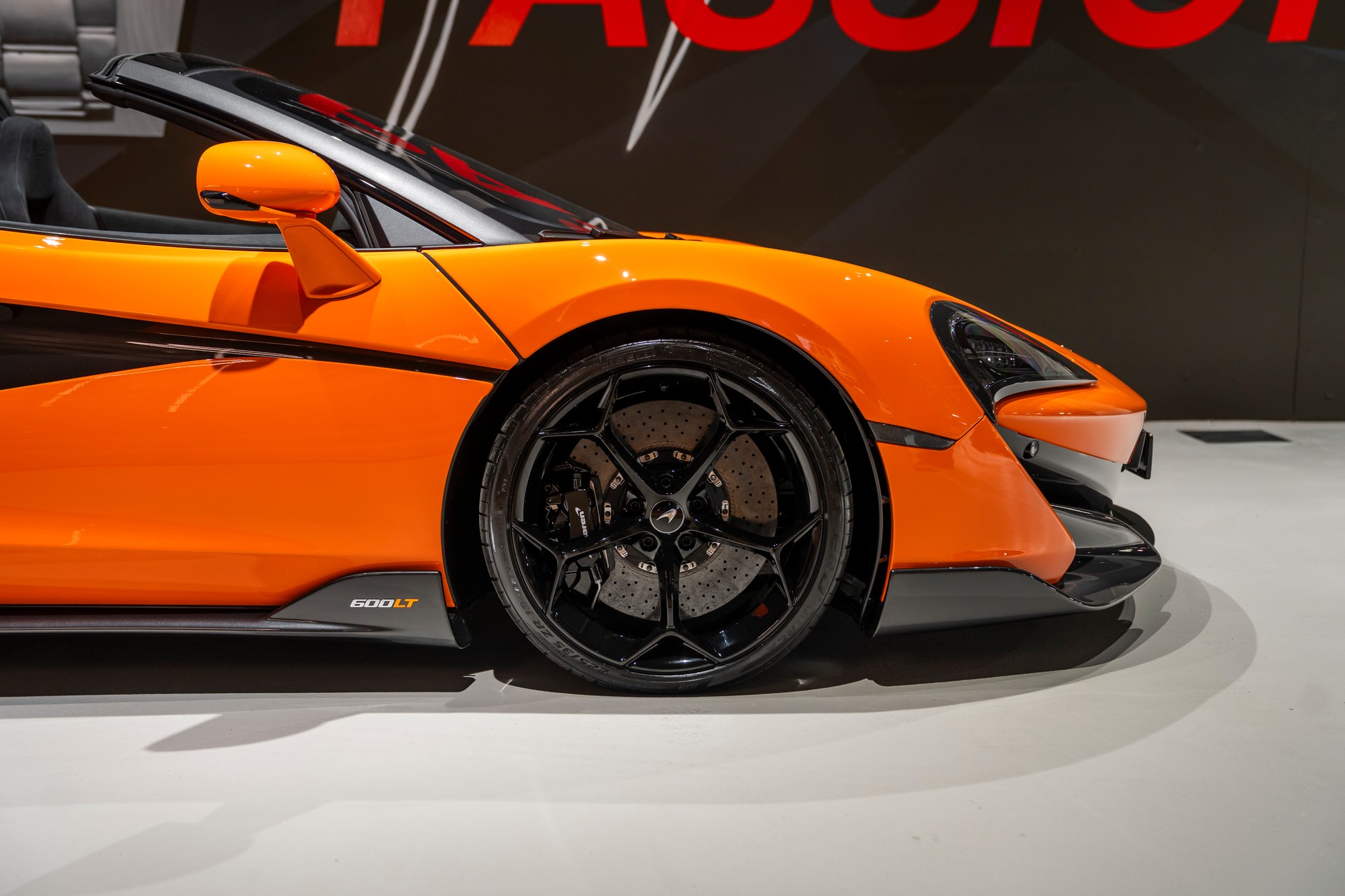 McLAREN 600LT Spider 3.8 V8 SSG-image-5