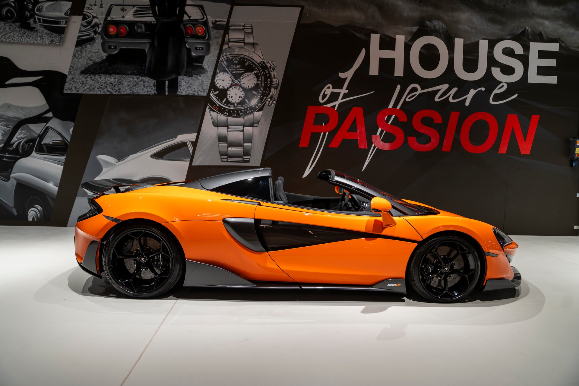 McLAREN 600LT Spider 3.8 V8 SSG-showroom-element-2