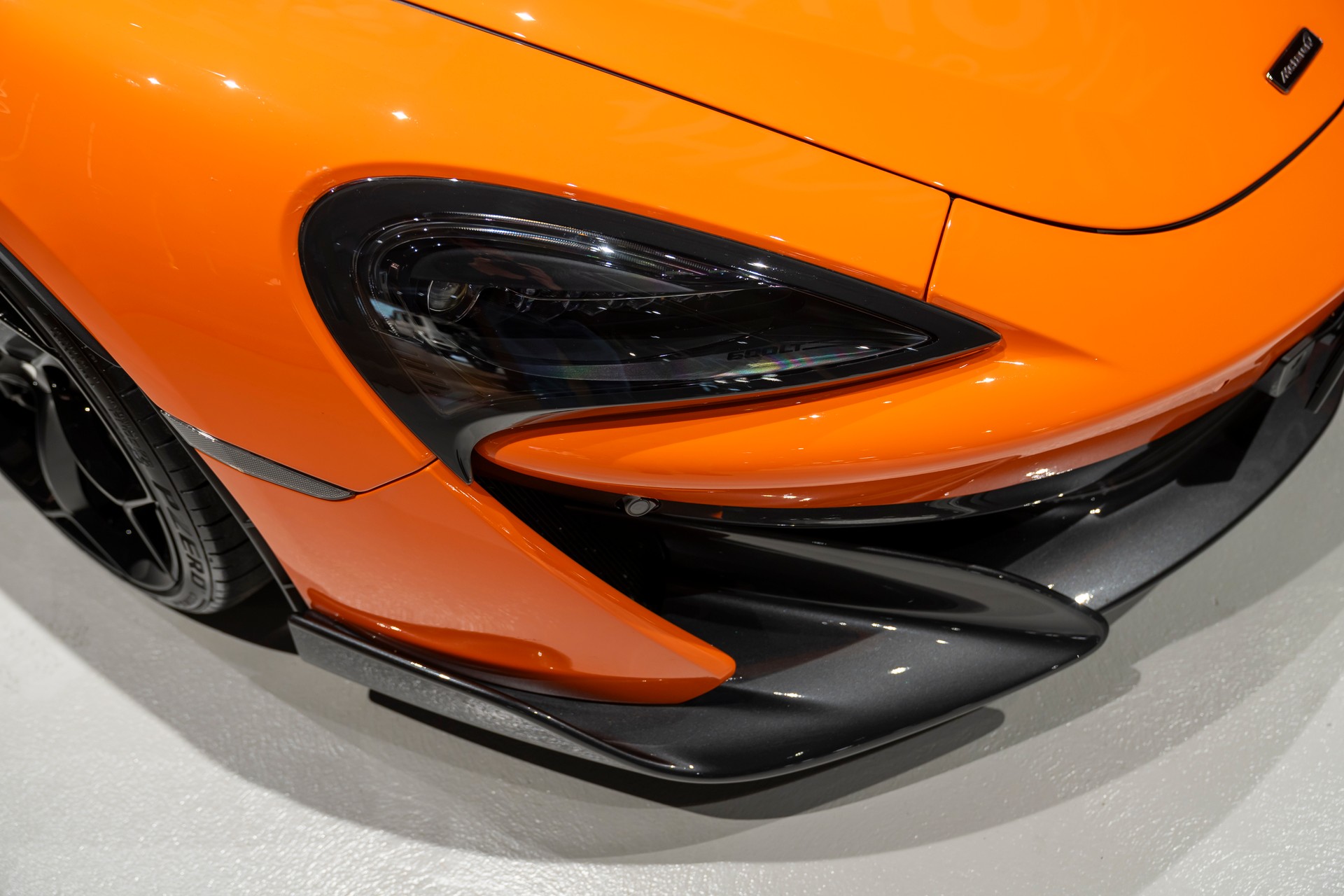 McLAREN 600LT Spider 3.8 V8 SSG-image-6