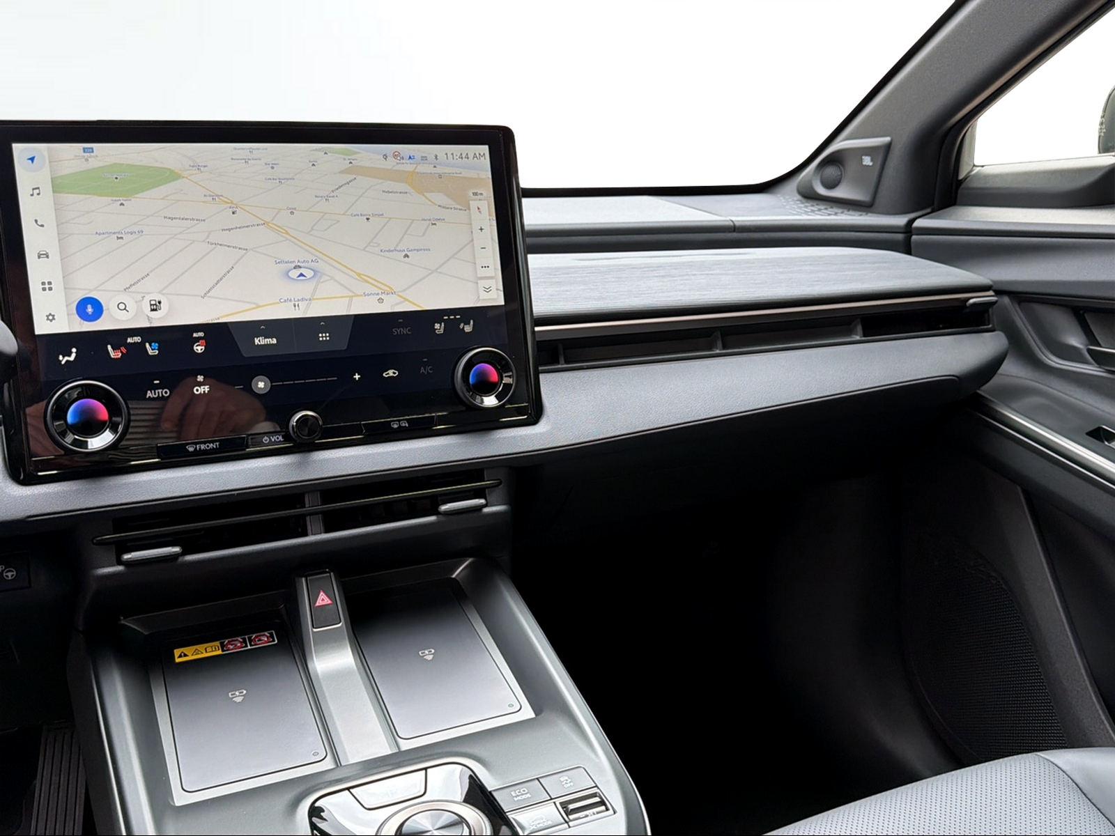 TOYOTA bZ4X Touring Premium AWD-image-12