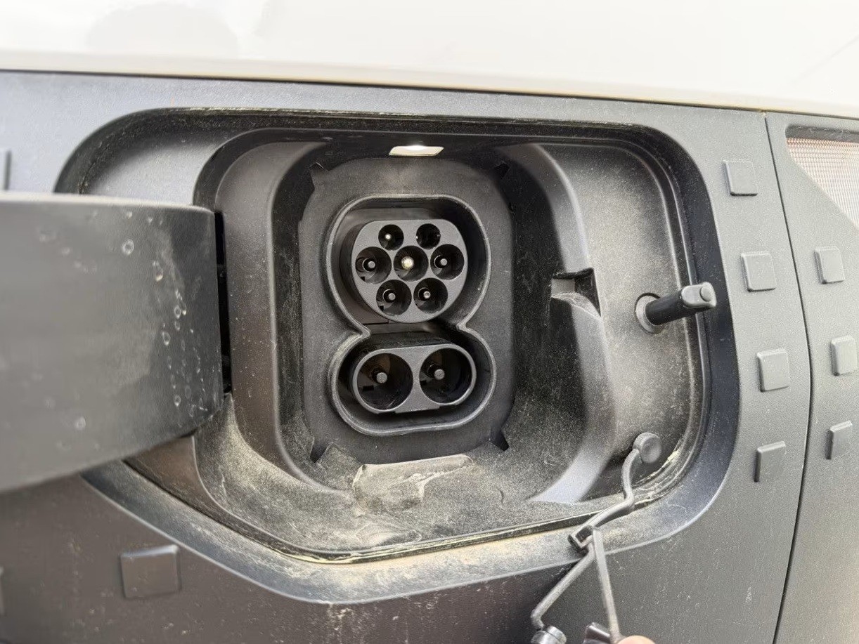 IVECO eMoovy 35F16E-image-19