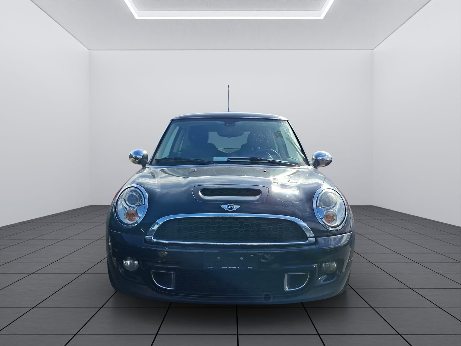 MINI Cooper S Steptronic-showroom-element-1