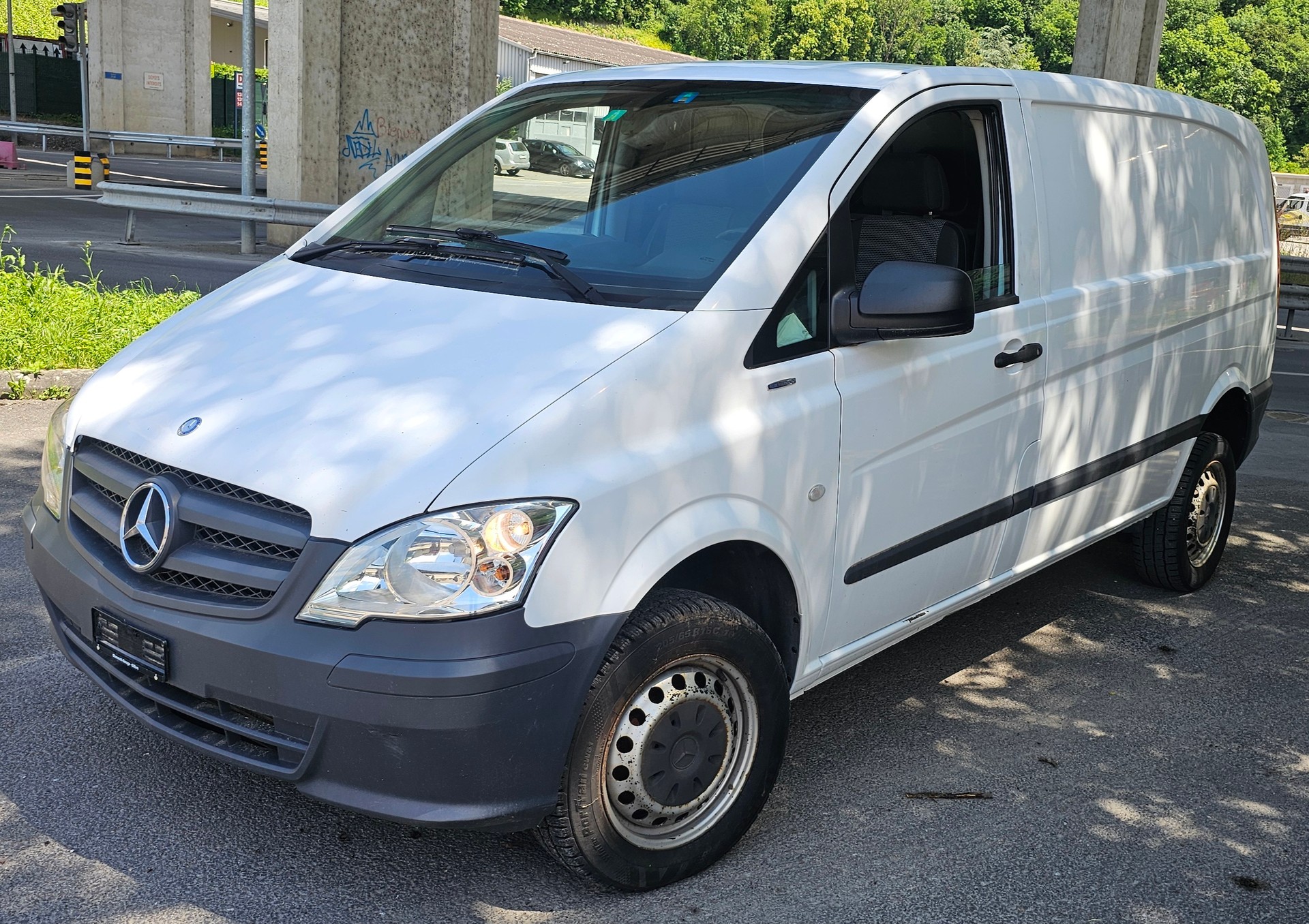 MERCEDES-BENZ VITO