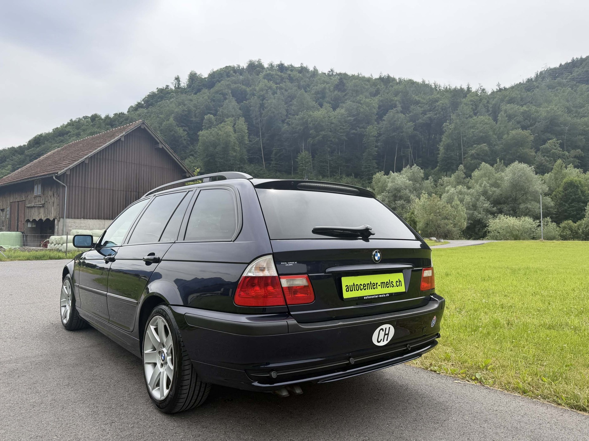 BMW 330d xDrive Touring 4x4-image-5