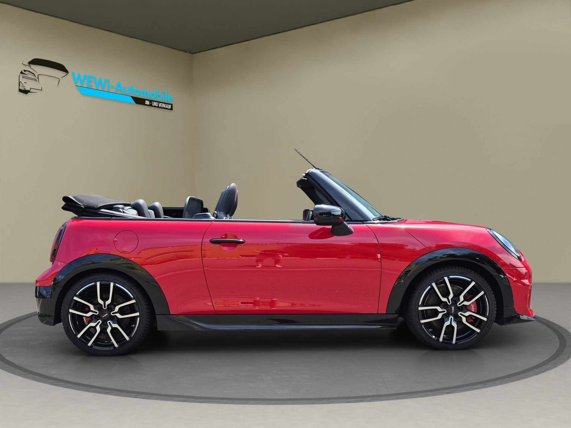 MINI Cooper John Cooper Works Cabriolet DKG-showroom-element-1