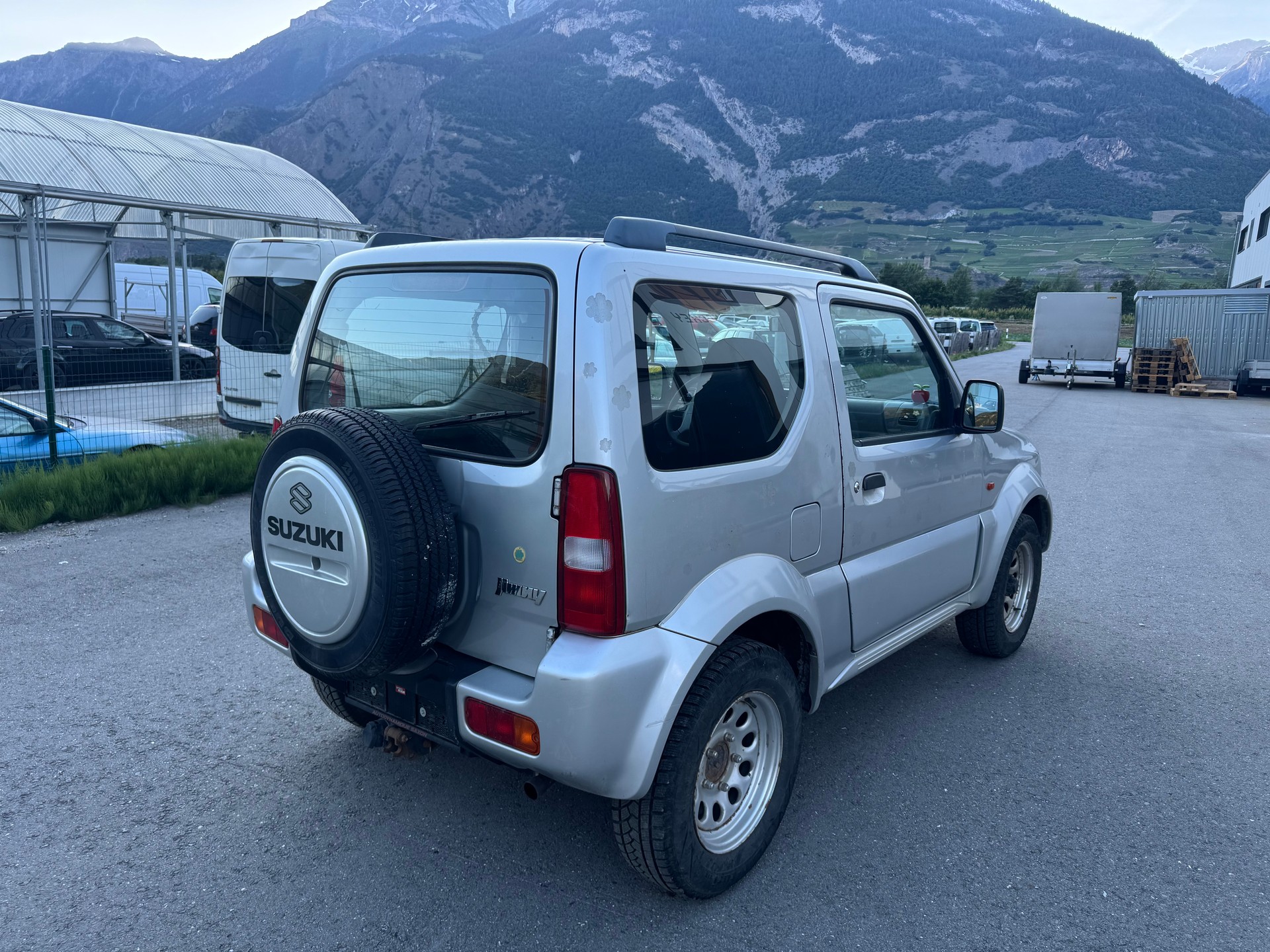 SUZUKI Jimny 1.3 16V JLX Top-image-4
