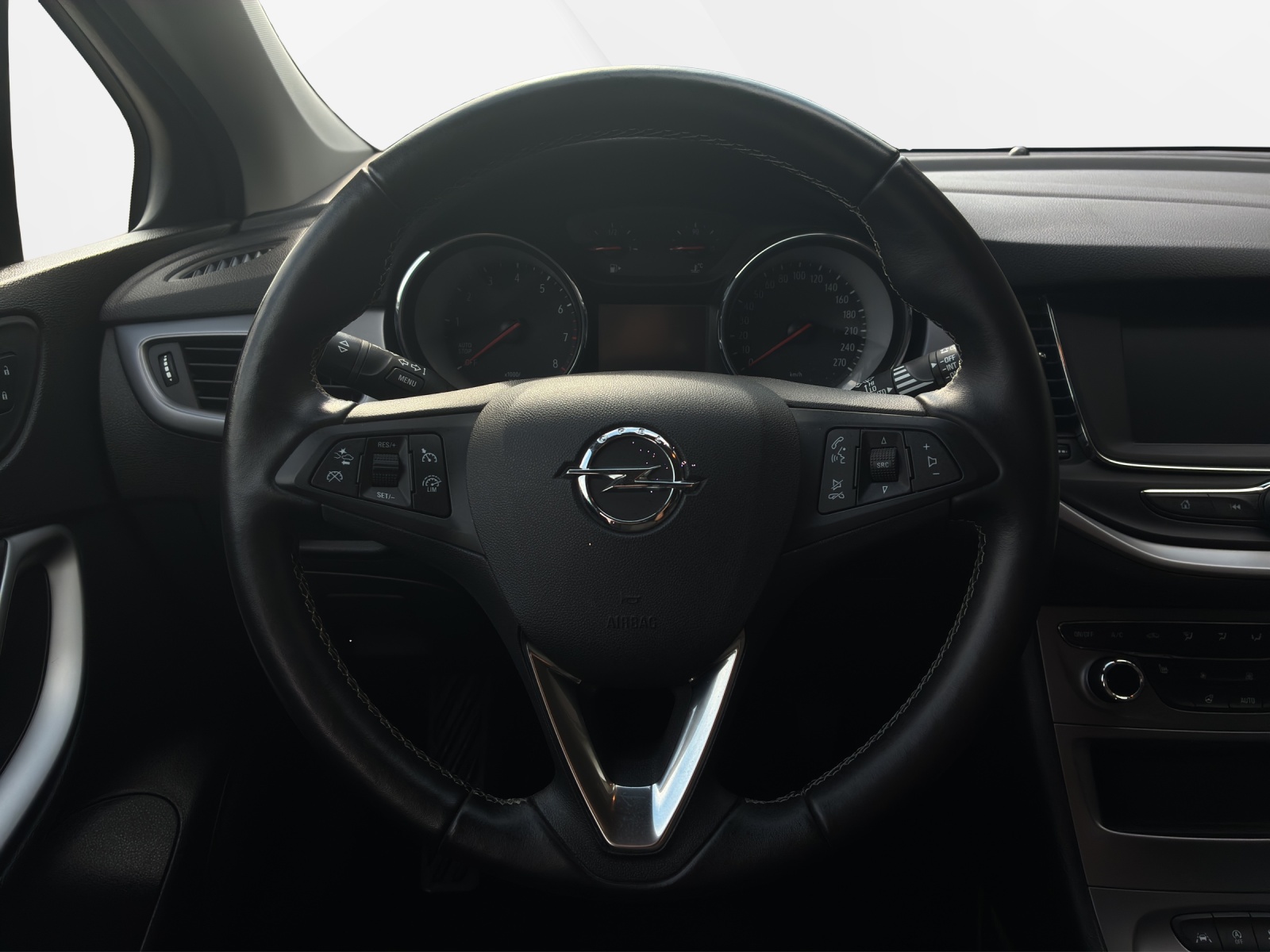 OPEL Astra 1.4 T 150 eTEC Enjoy S/S-image-11