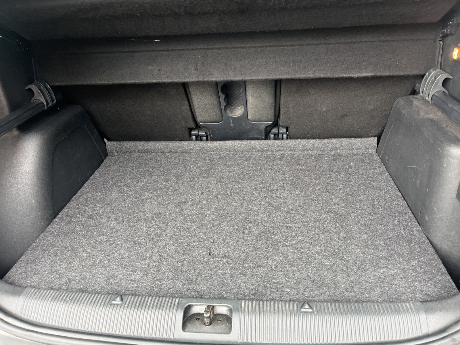 SKODA Yeti Outdoor 2.0 TDI 150 Ambition 4x4 DSG-image-13