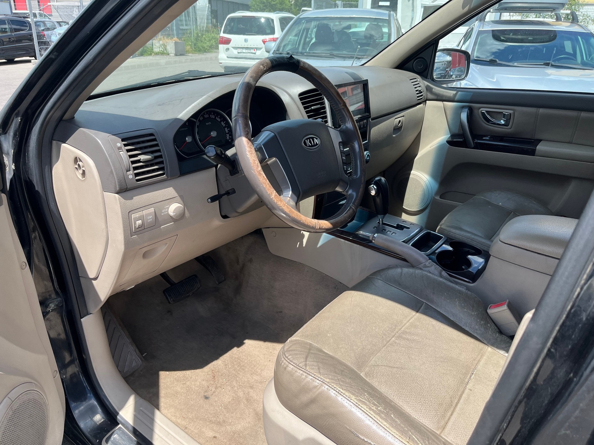 KIA Sorento 2.5 CRDI Trend-image-11