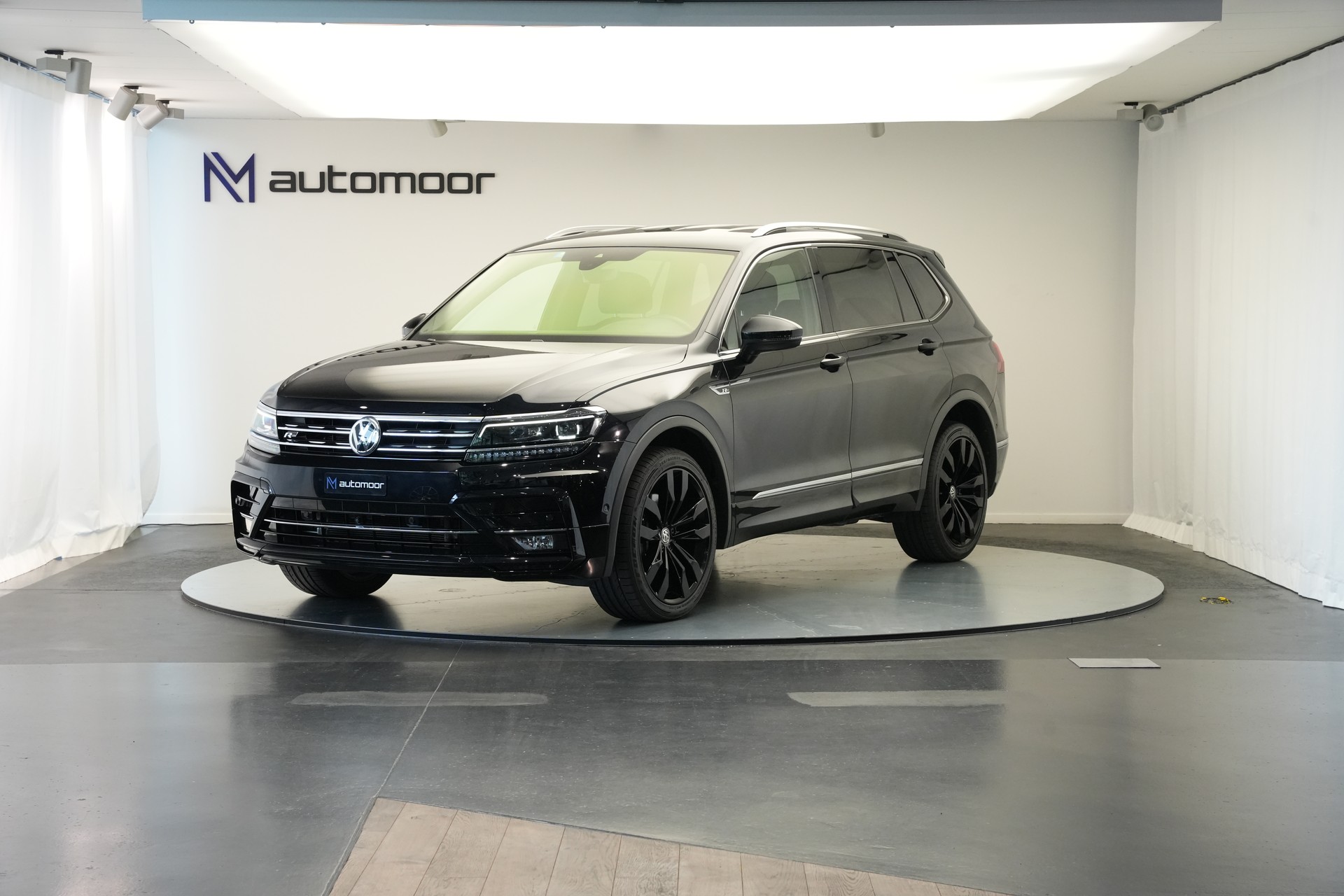 VW Tiguan Allspace 2.0 TDI SCR Highline 4Motion DSG *CH-Fahrzeug* *AHK*
