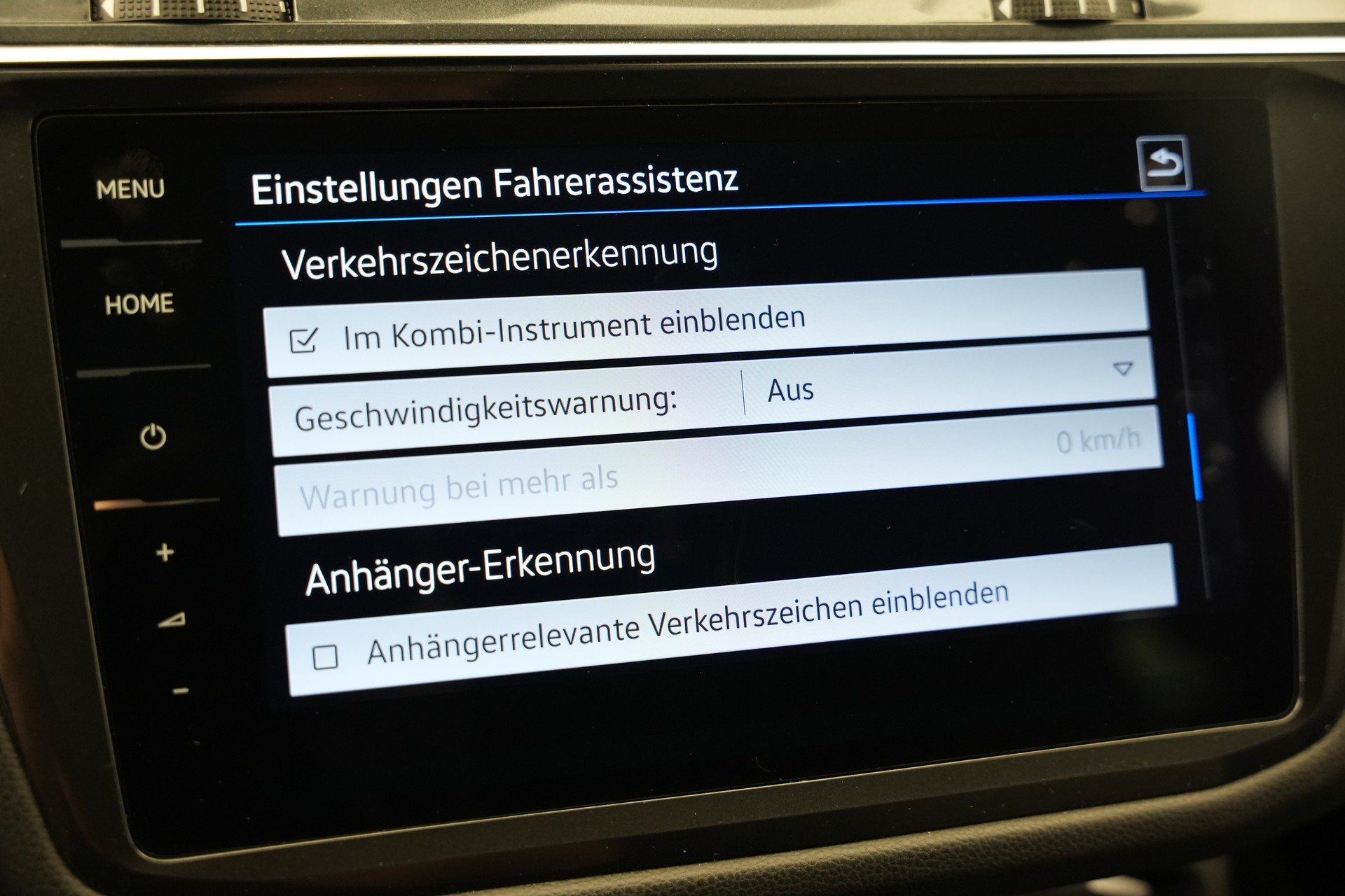 VW Tiguan Allspace 2.0 TDI SCR Highline 4Motion DSG *CH-Fahrzeug* *AHK*-image-34