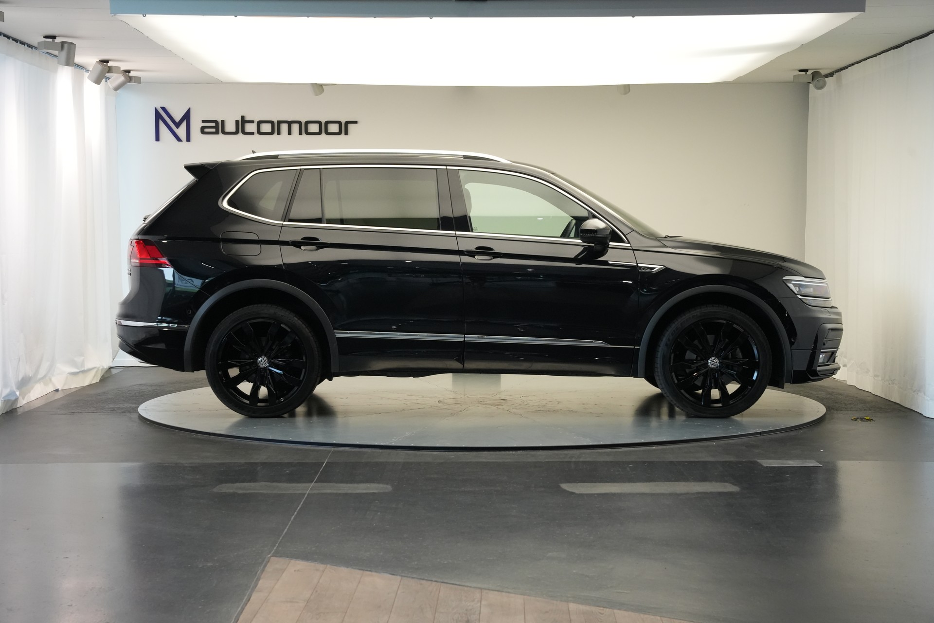 VW Tiguan Allspace 2.0 TDI SCR Highline 4Motion DSG *CH-Fahrzeug* *AHK*-showroom-element-3