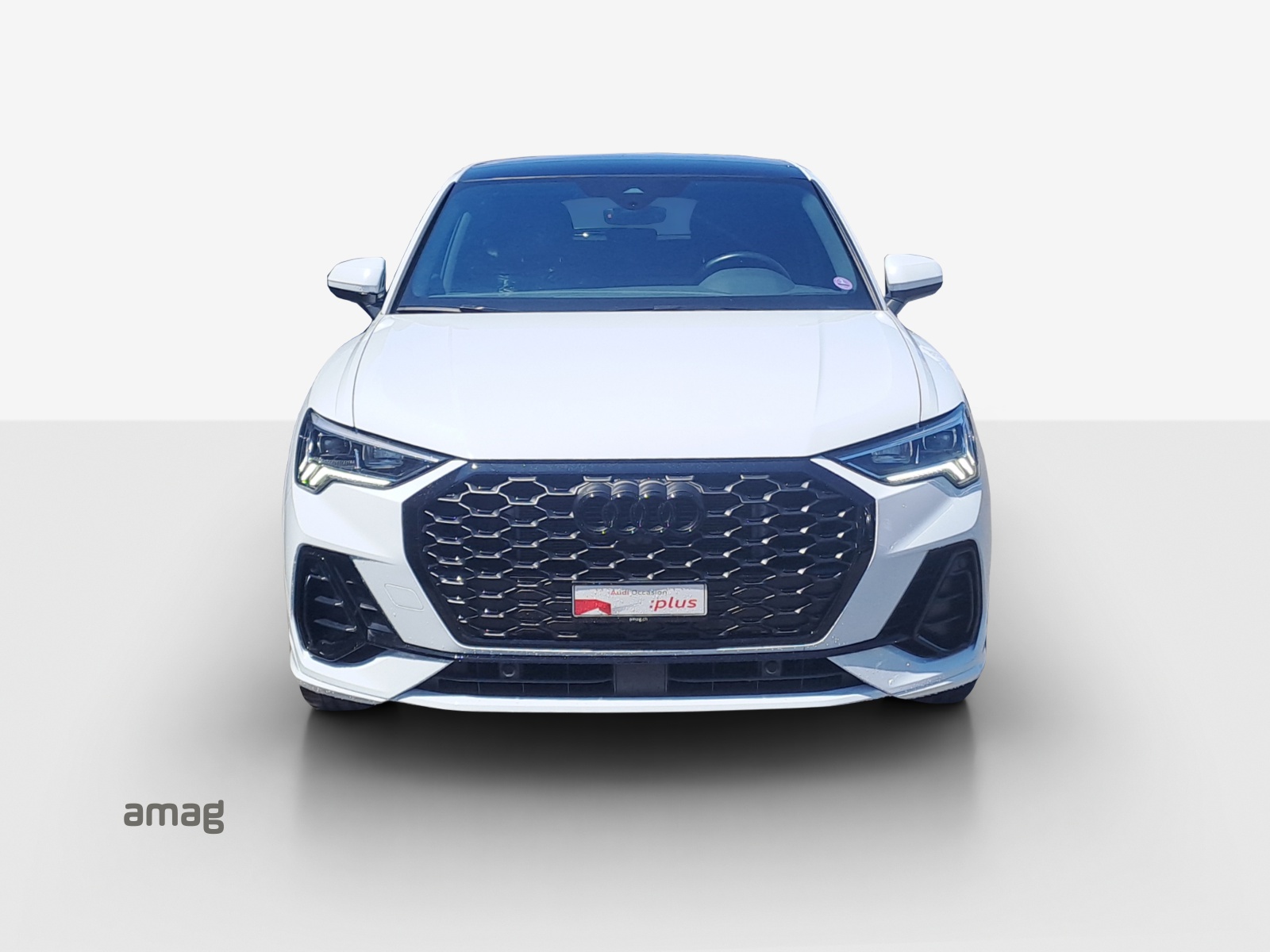 AUDI Q3 Sportback 45 TFSI e S line S-tronic-image-6