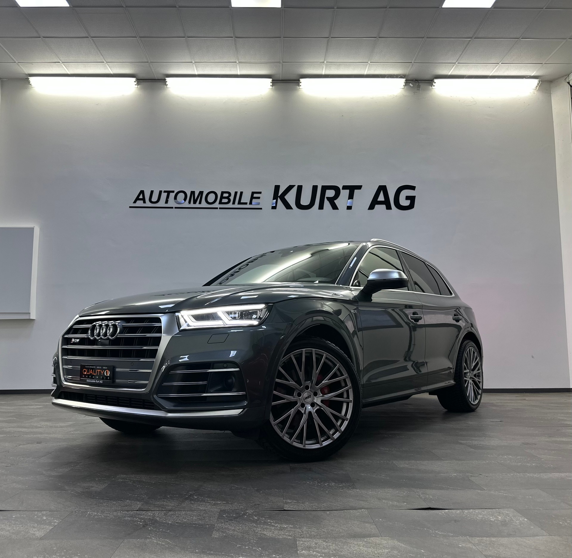 AUDI SQ5 3.0 TFSI quattro S-tronic-showroom-element-1