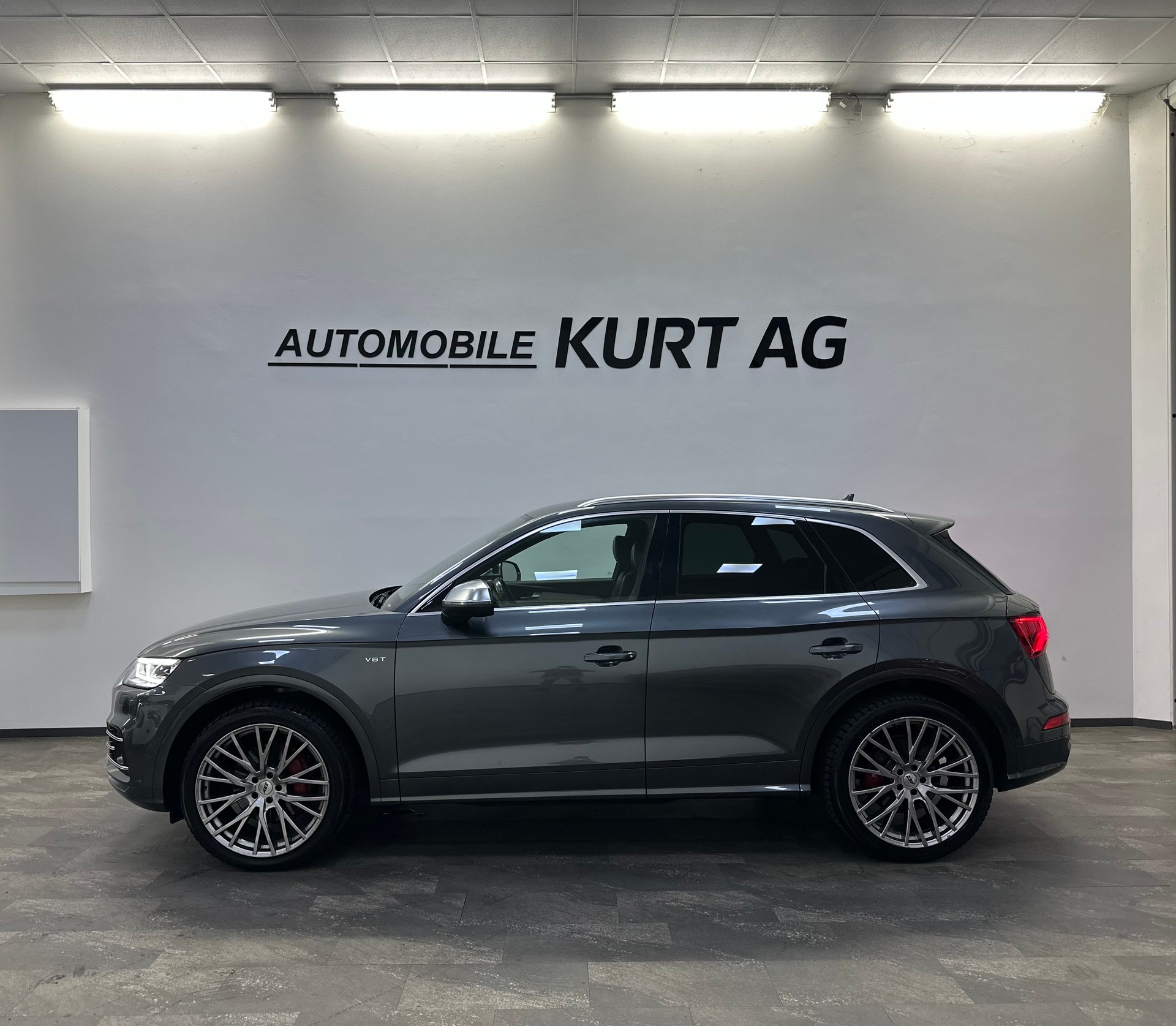 AUDI SQ5 3.0 TFSI quattro S-tronic-showroom-element-2