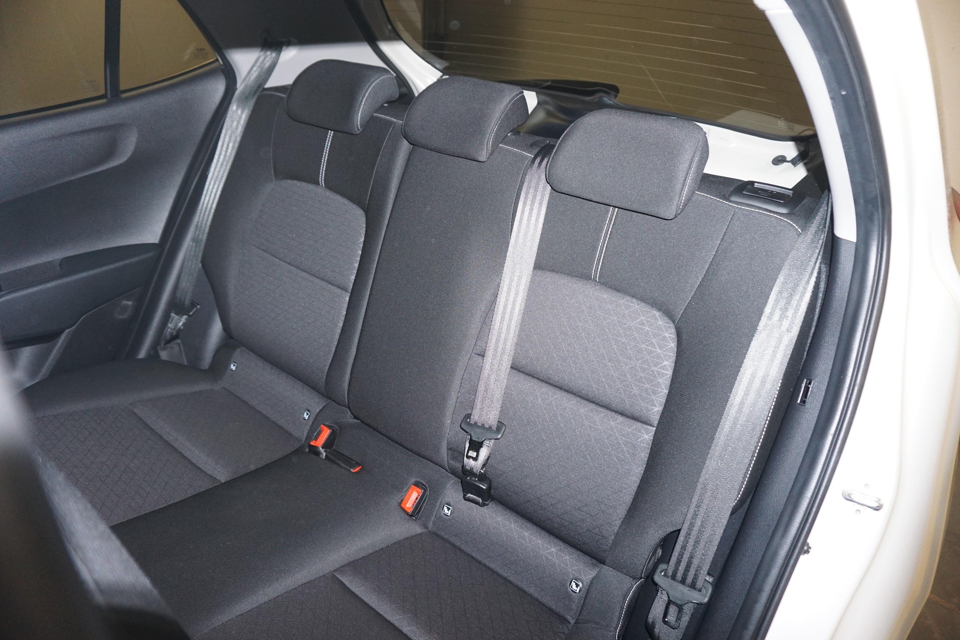 KIA Picanto 1.0 CVVT First Edition-image-6