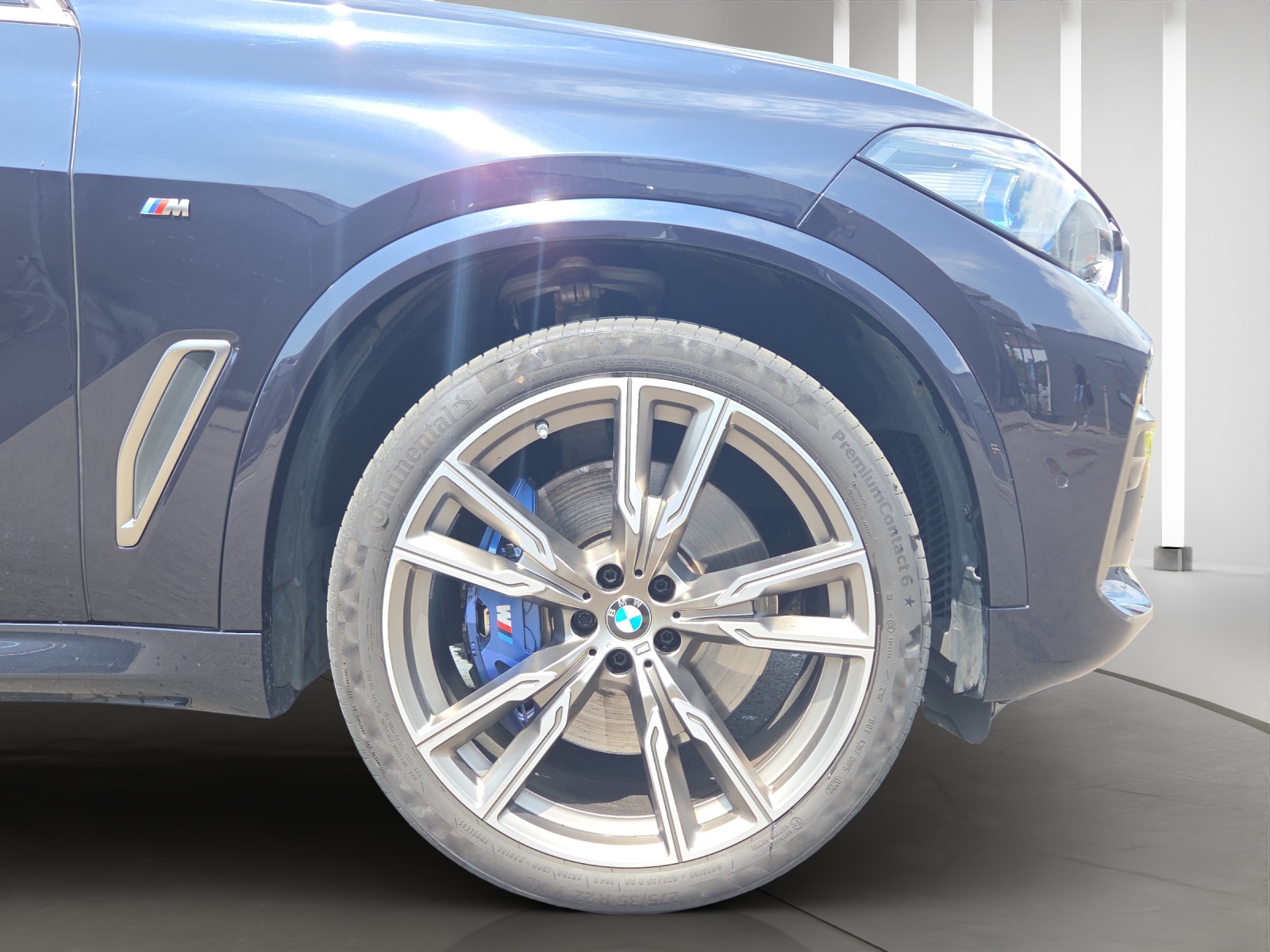 BMW X5 xDrive M50i Steptronic-image-5