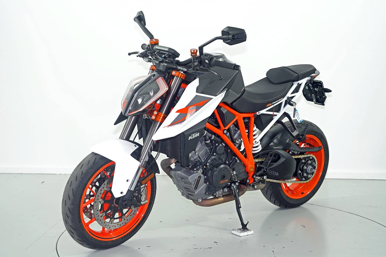 KTM 1290 Super Duke-image-2
