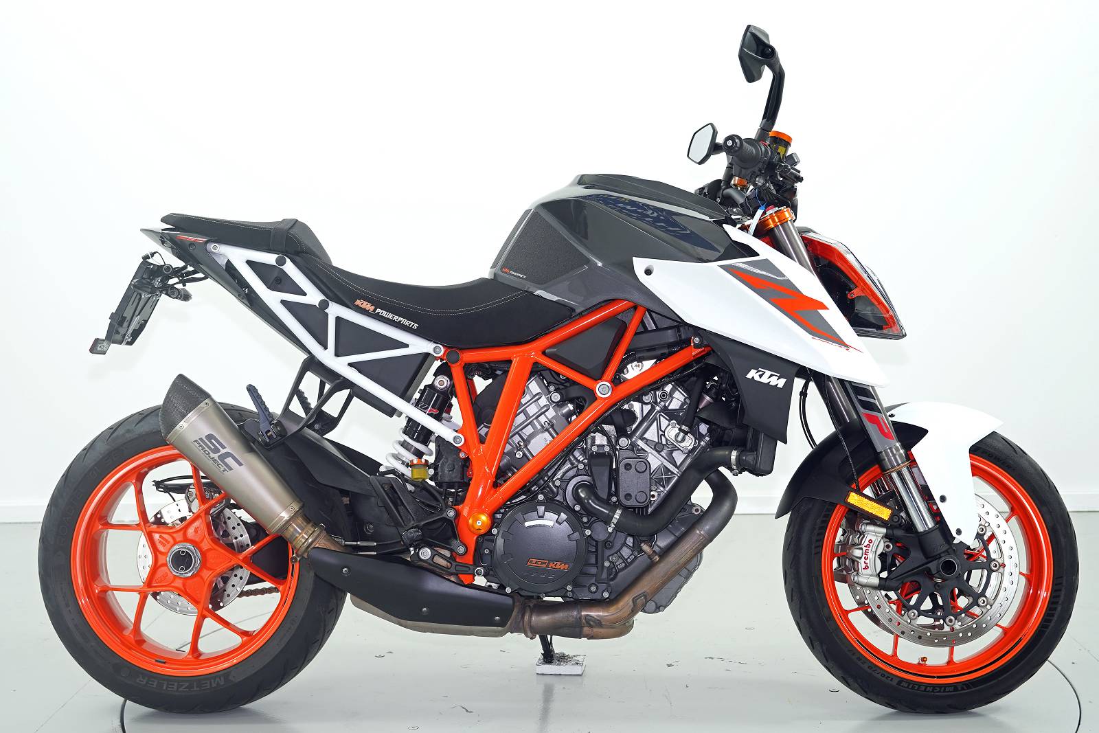 KTM 1290 Super Duke-image-3