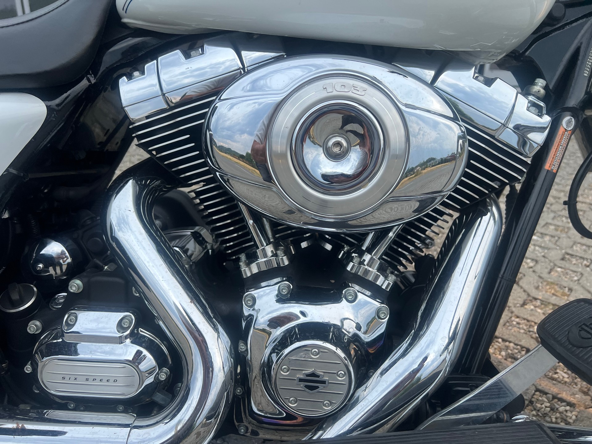 HARLEY-DAVIDSON FLHRC Road King Classic 103 ABS-image-9