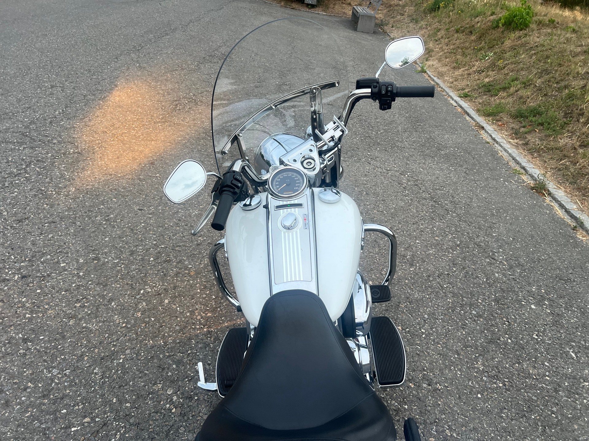HARLEY-DAVIDSON FLHRC Road King Classic 103 ABS-image-5