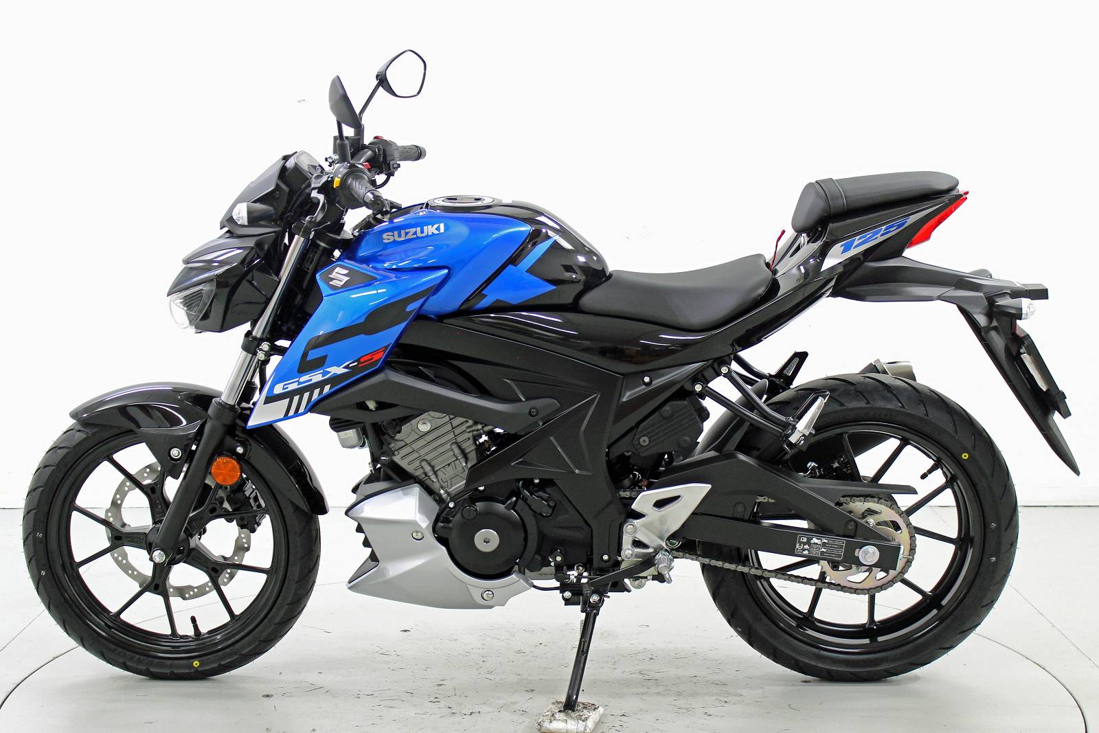 SUZUKI GSX-S 125-image-4
