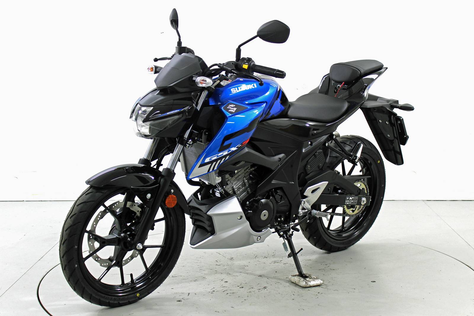 SUZUKI GSX-S 125-image-2