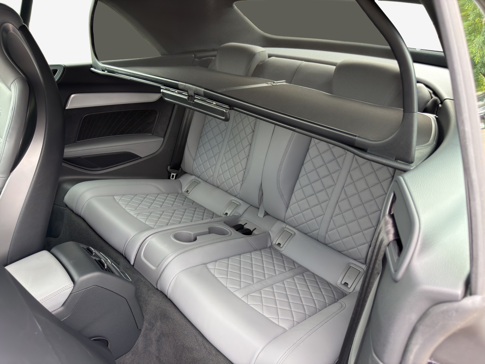 AUDI A5 Cabriolet 40 TFSI S-Line Attraction S-tronic quattro-image-11