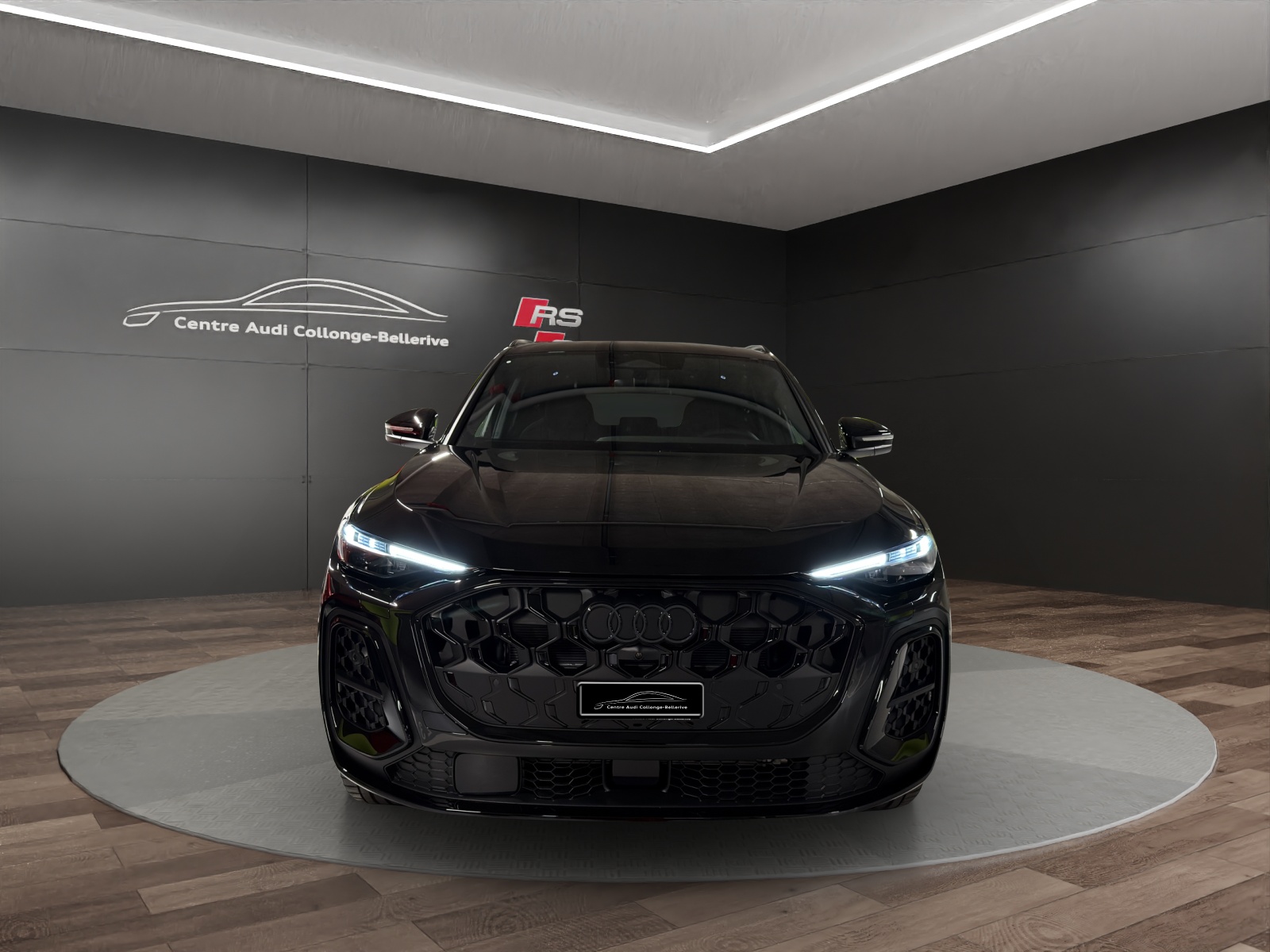 AUDI Q5 e-hybrid quattro 220 kW S-tronic-showroom-element-1