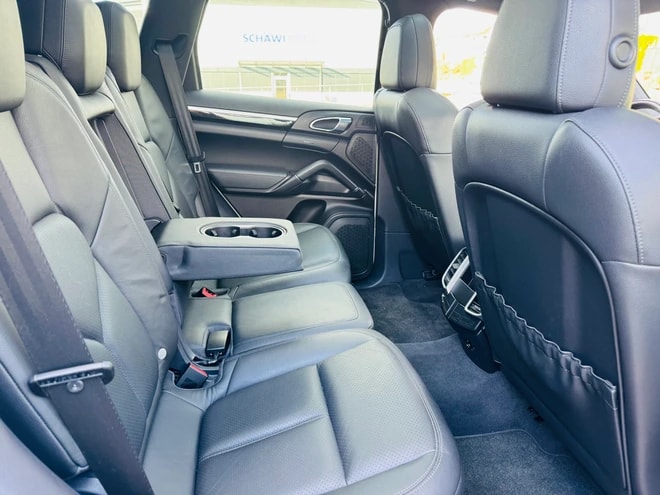 PORSCHE Cayenne S Frisch ab MFK mit AHK-image-9