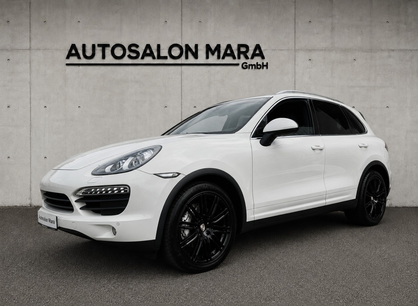 PORSCHE Cayenne S Frisch ab MFK mit AHK