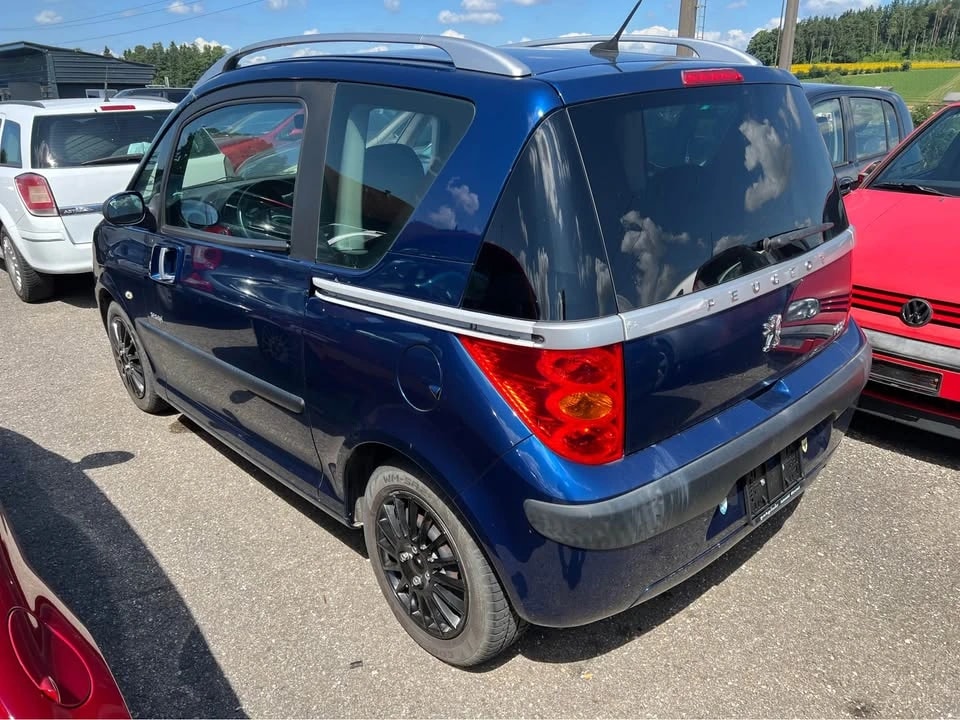 PEUGEOT 1007 1.4 Urban-image-6
