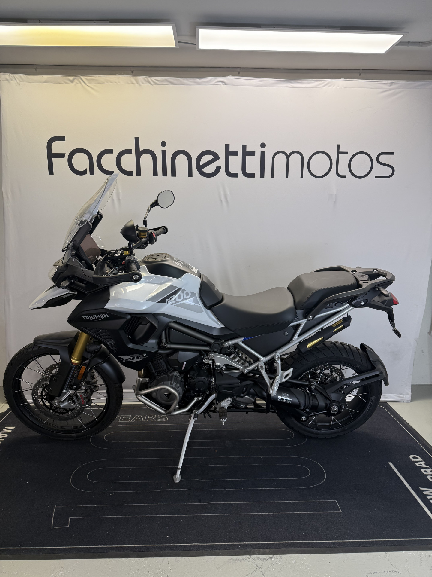 TRIUMPH Tiger 1200 Rally Pro-image-2