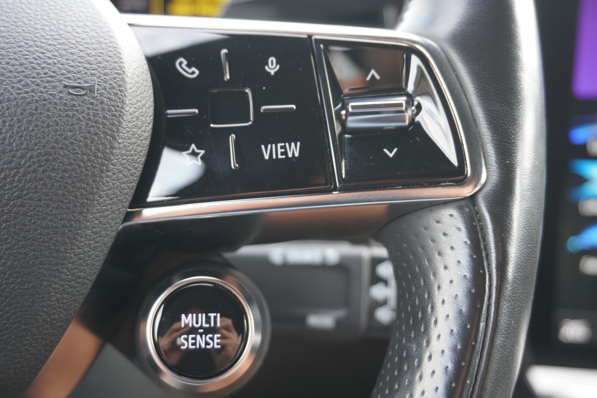 RENAULT Mégane E-TECH EV60 Iconic-image-31