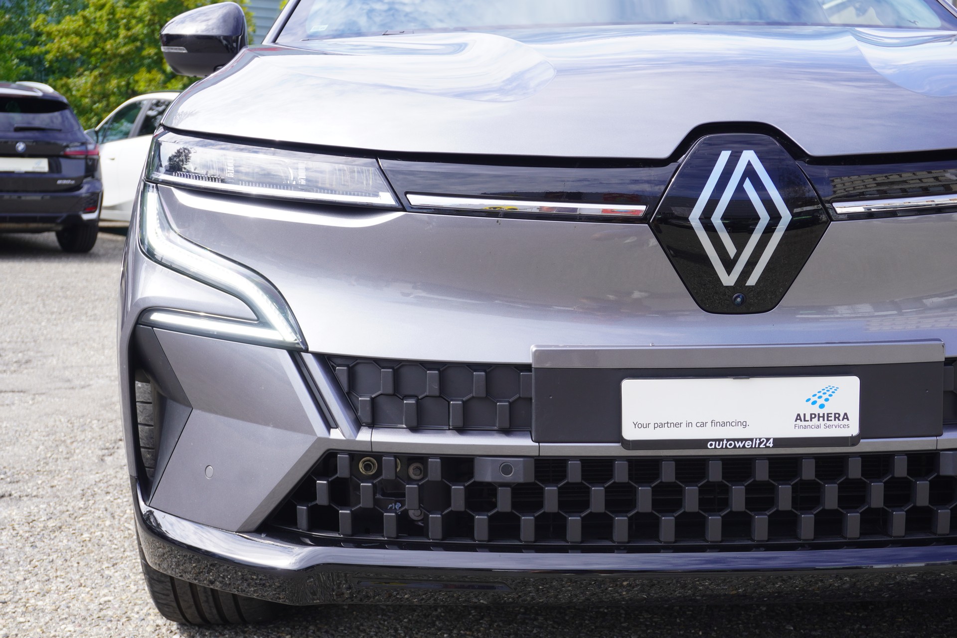 RENAULT Mégane E-TECH EV60 Iconic-image-42