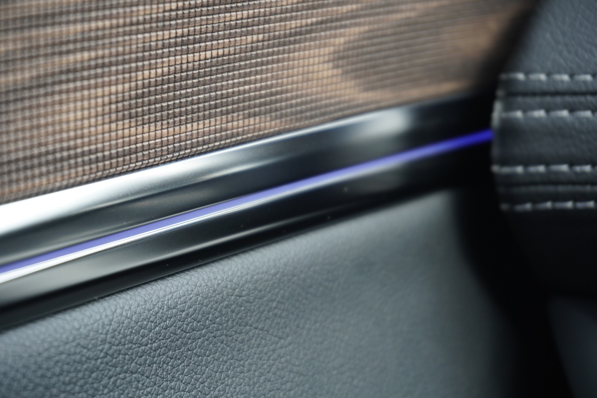 RENAULT Mégane E-TECH EV60 Iconic-image-37