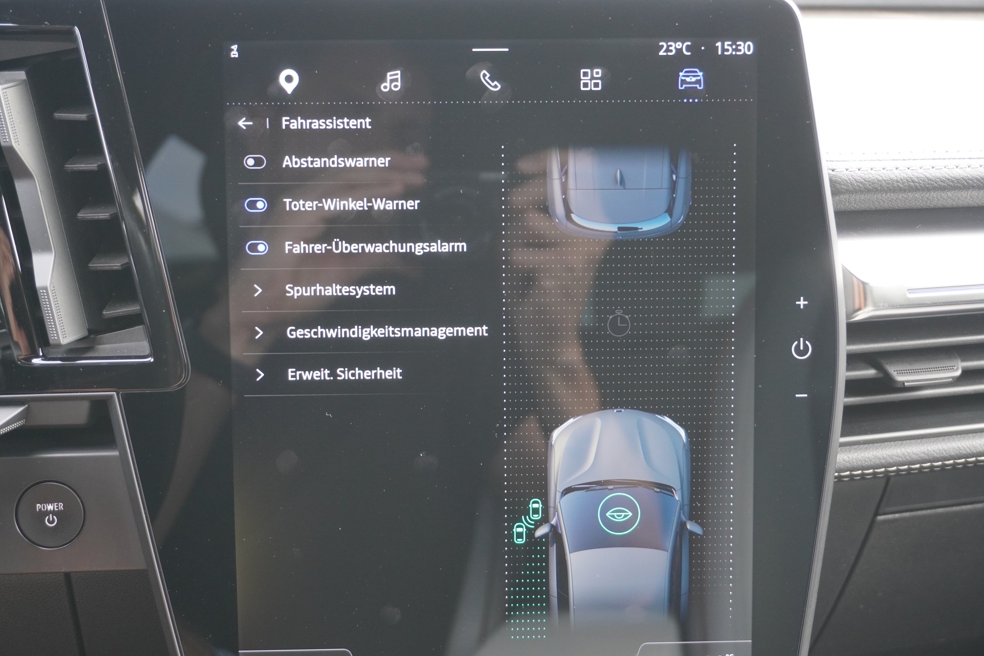 RENAULT Mégane E-TECH EV60 Iconic-image-28