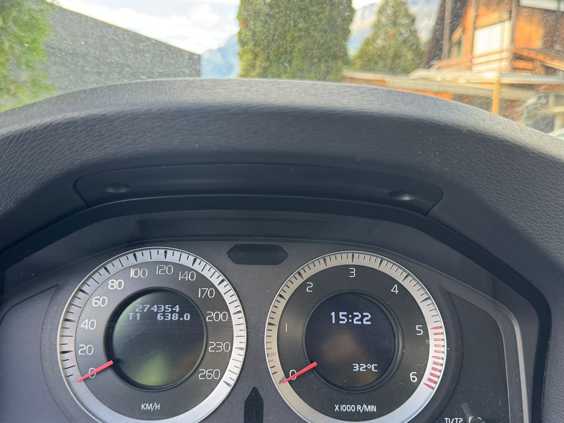 VOLVO S60 D5 AWD Kinetic Geartronic-image-15
