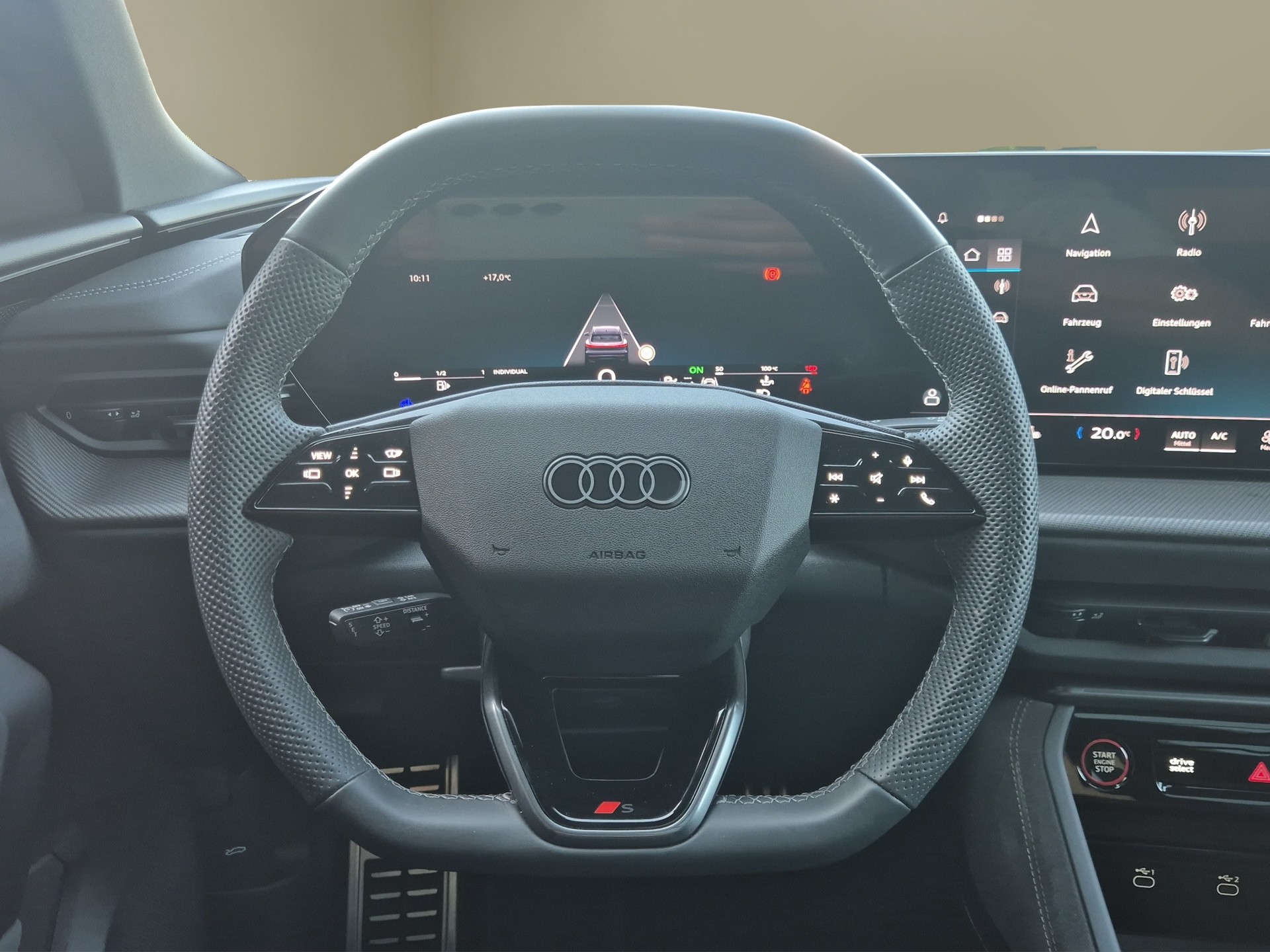 AUDI SQ5 TFSI quattro S-tronic-image-12