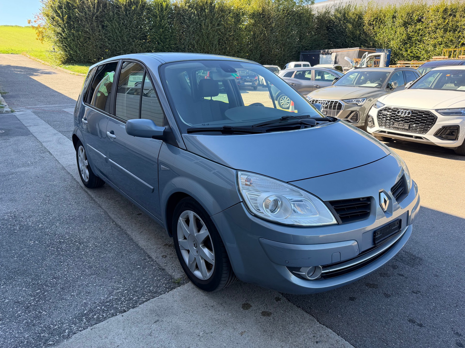 RENAULT Scénic 1.9 dCi Export ou , marchand.-image-1