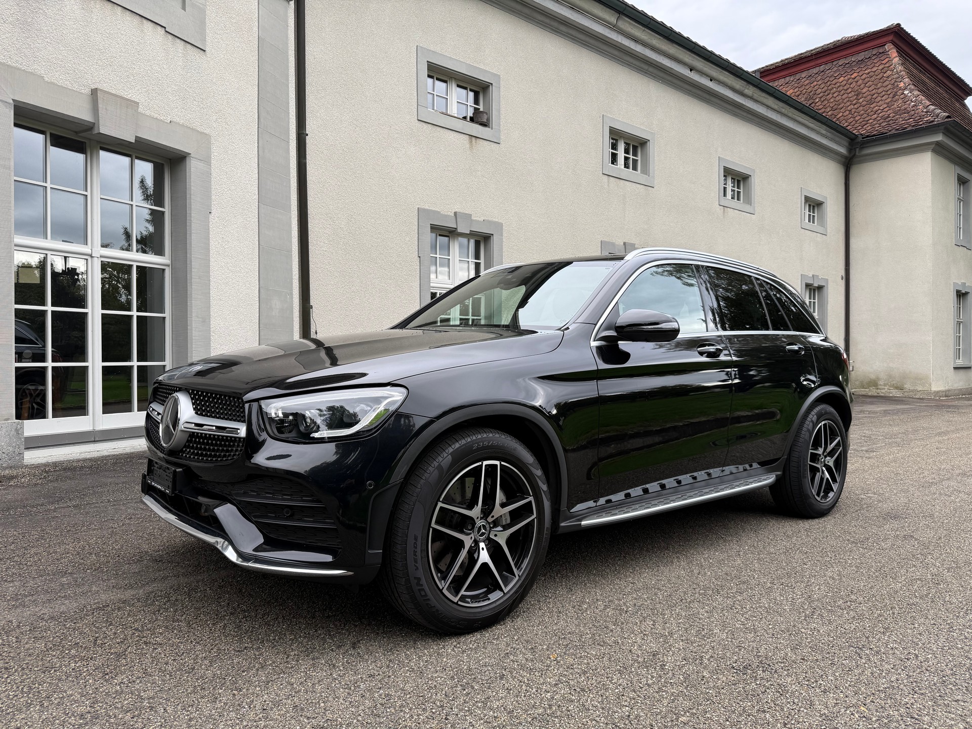 MERCEDES-BENZ GLC 400 d 4Matic AMG Line 9G-Tronic-showroom-element-2