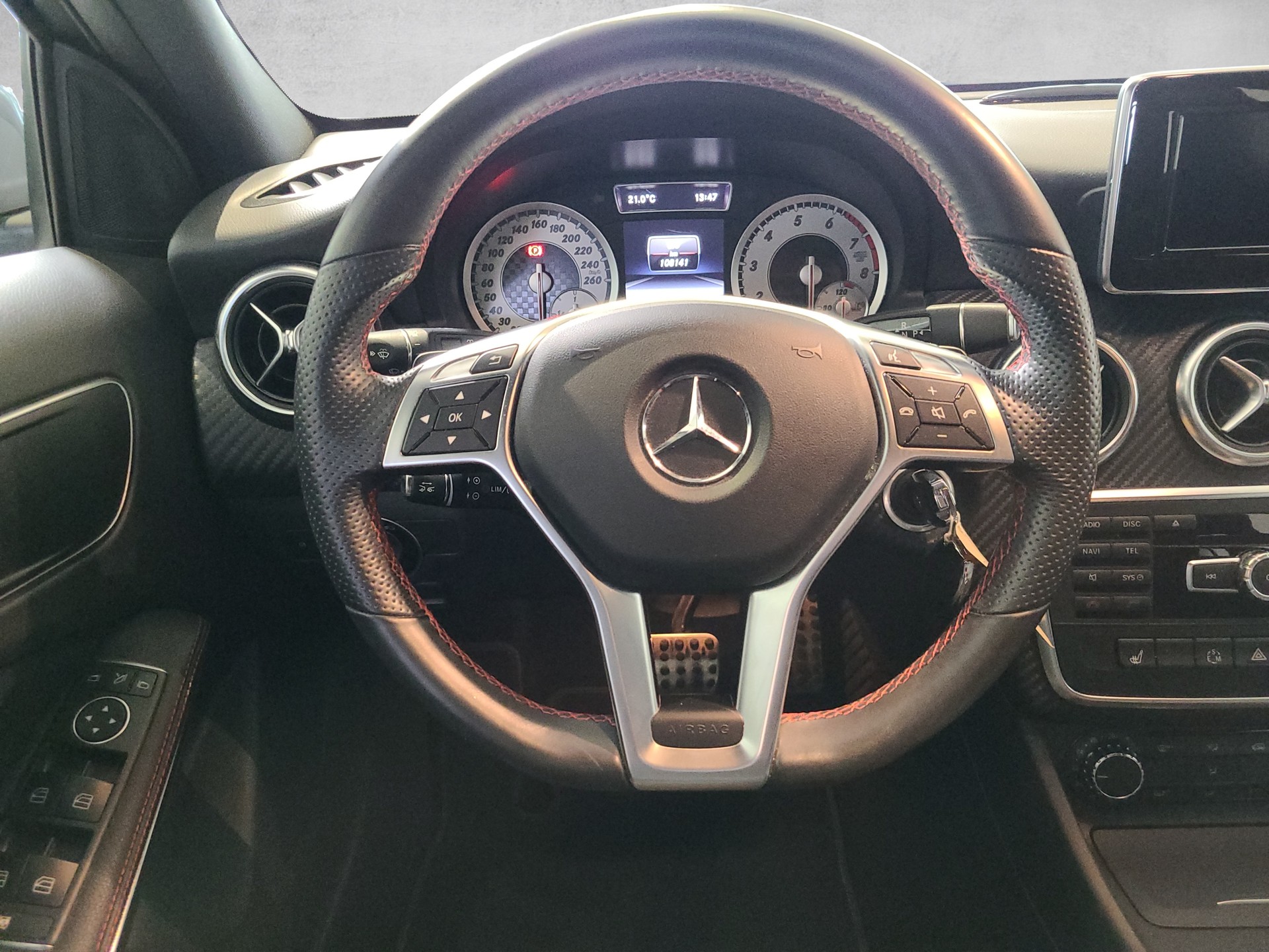 MERCEDES-BENZ A 220 4M AMG W176-image-13