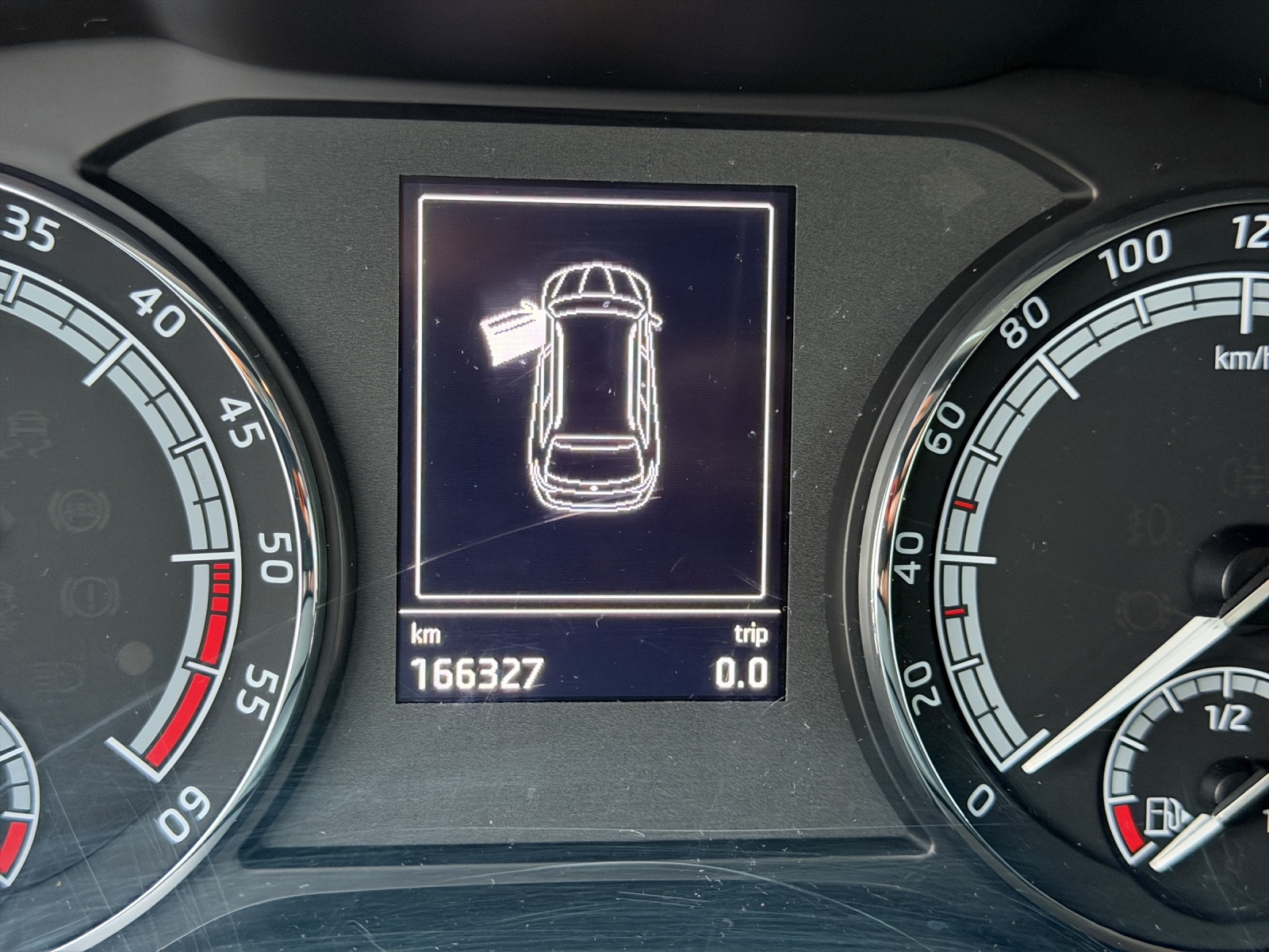 SKODA Kodiaq 2.0 TDI CR Style4x4 DSG-image-10