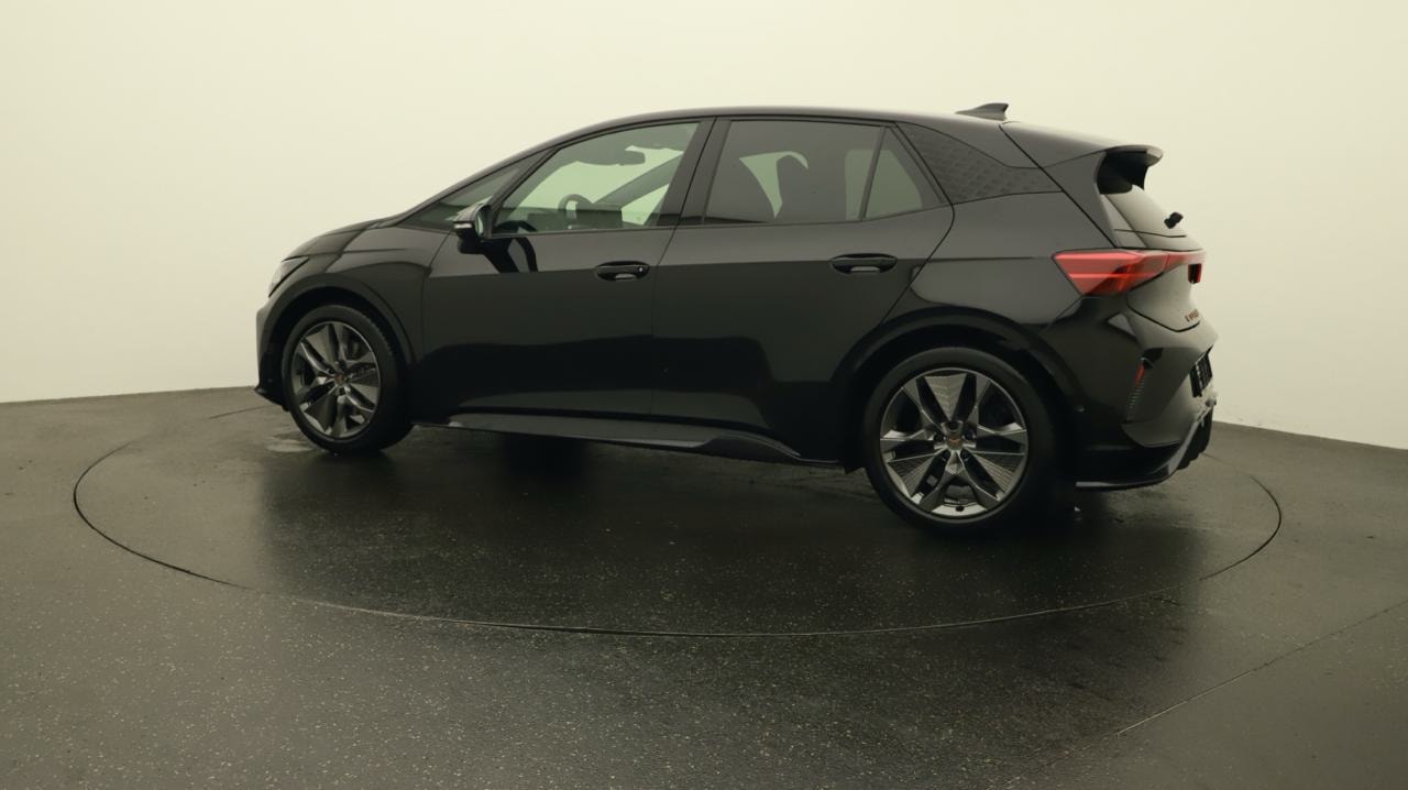 CUPRA Born 58 kWh-showroom-element-2