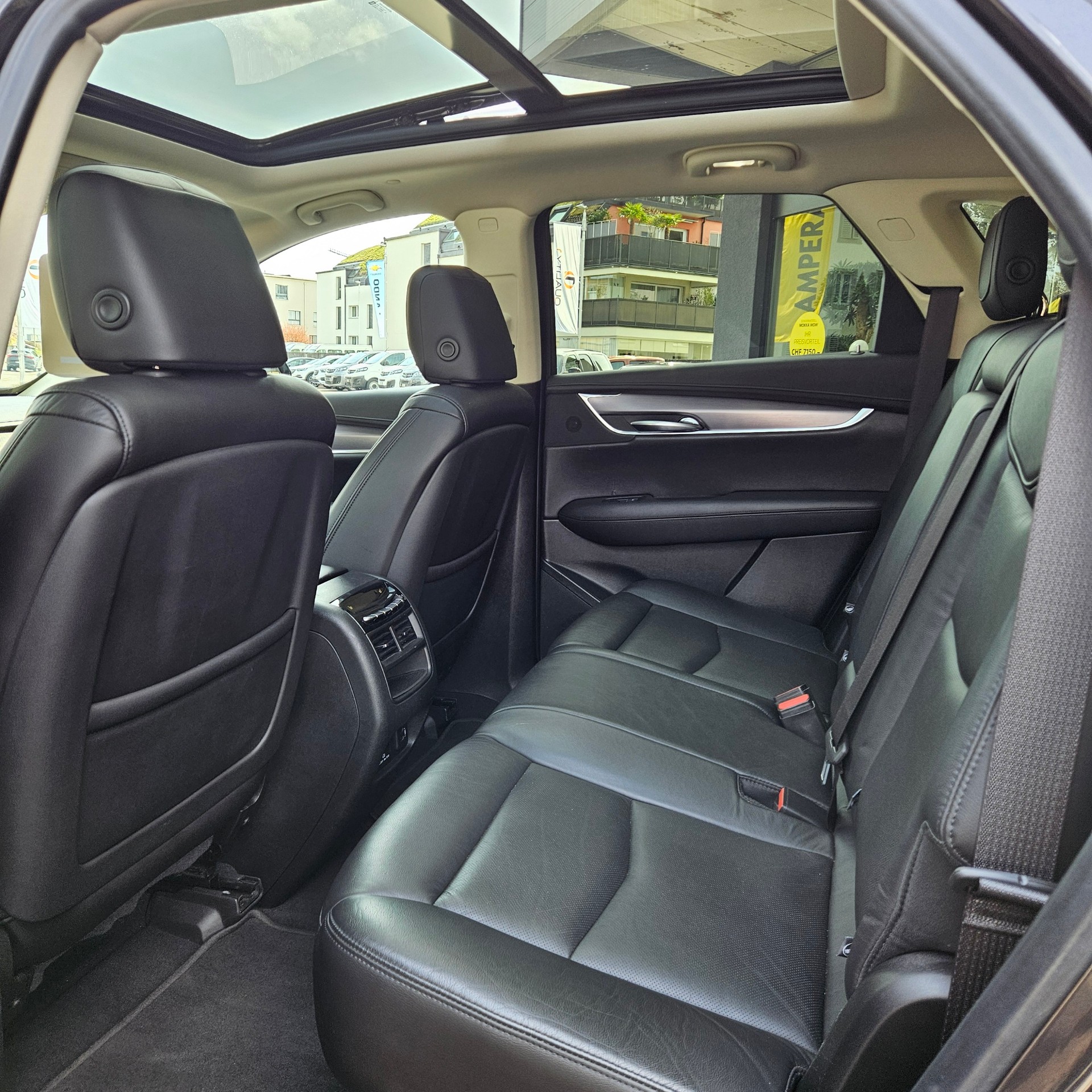CADILLAC XT5 3.6 AWD Premium-image-11