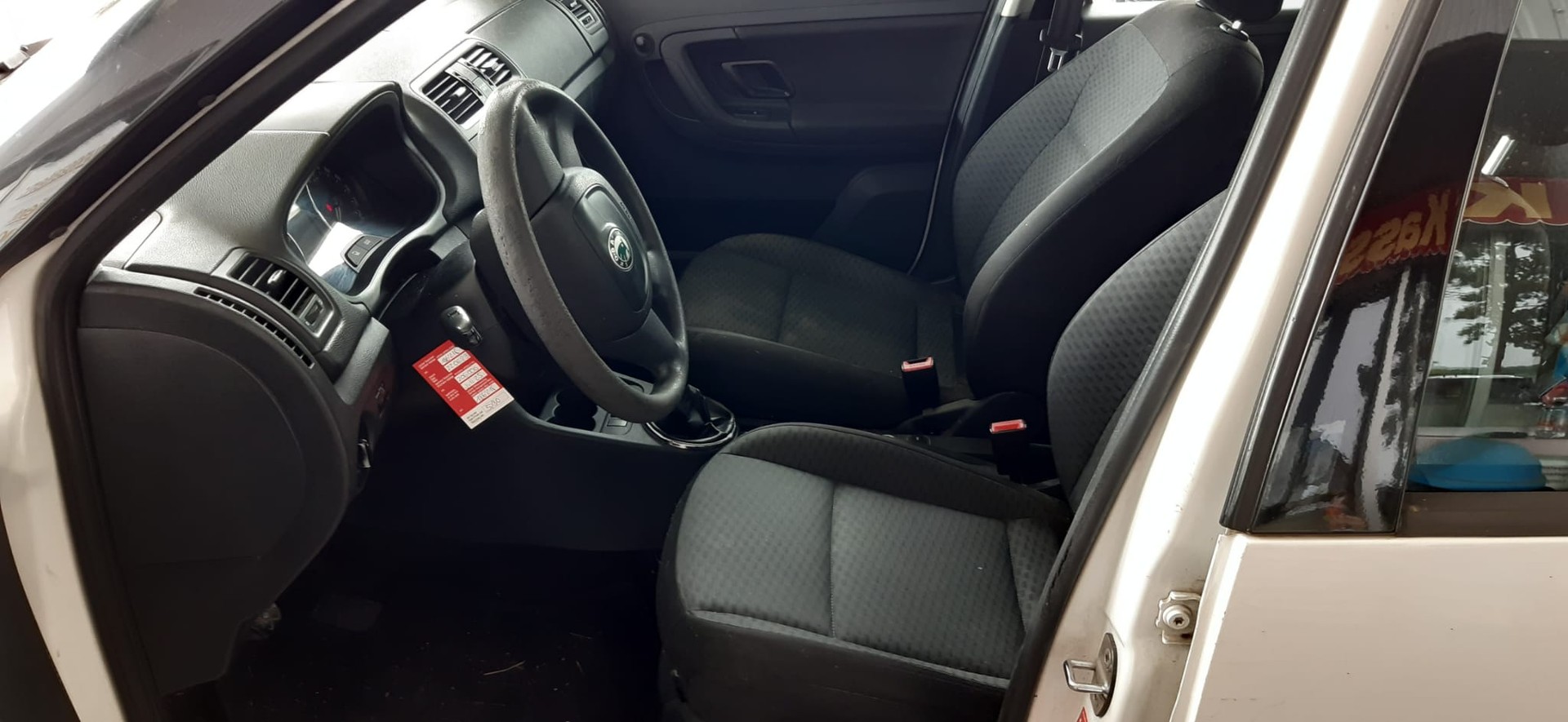 SKODA Roomster 1.2 TSI Style-image-13