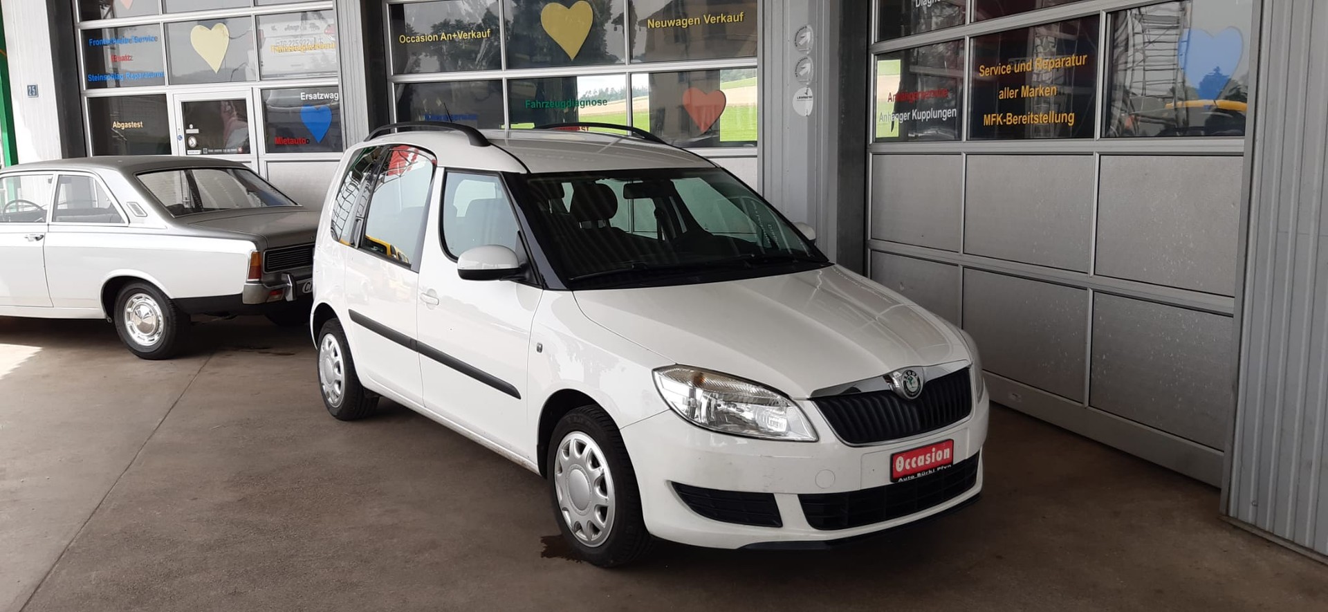 SKODA Roomster 1.2 TSI Style-image-6