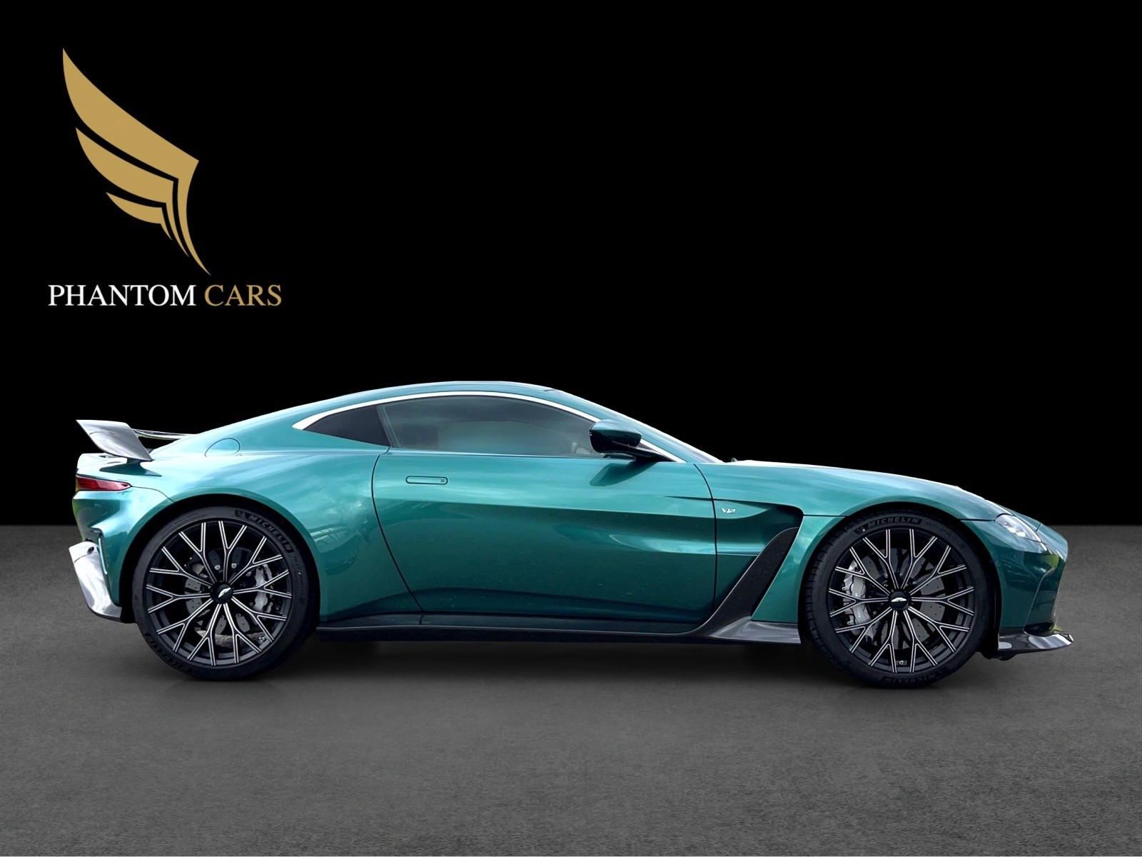 ASTON MARTIN V12 Vantage No 3 of 333